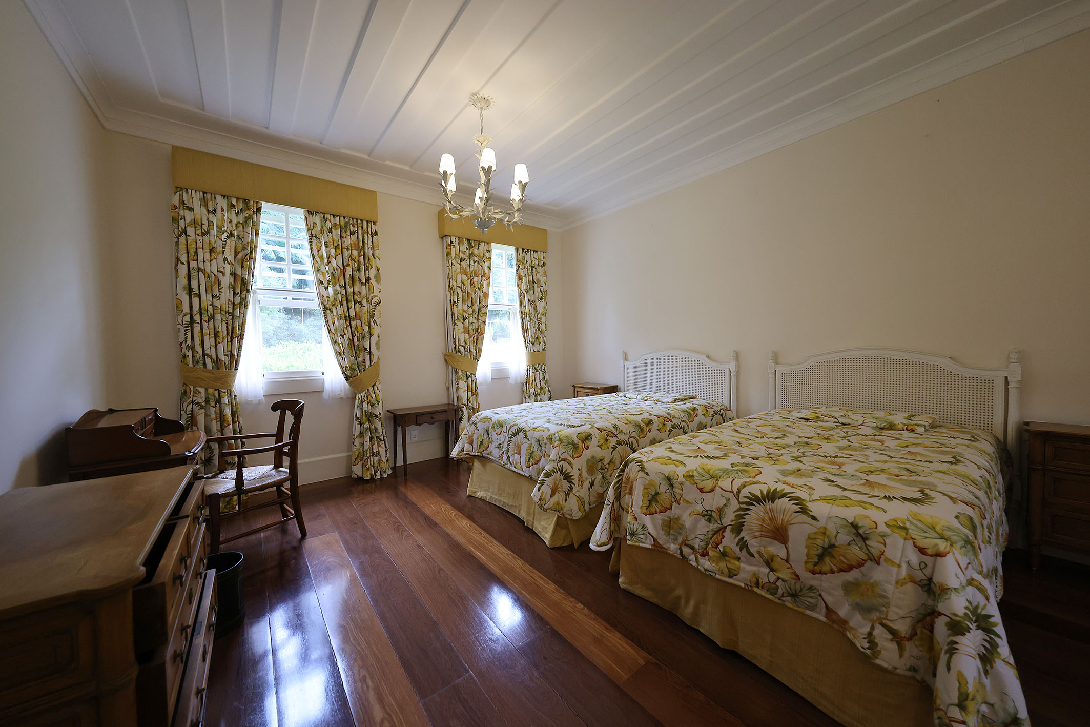  Renovated Farm with an Impressive Main Residence and Complete Infrastructure - 物件實景