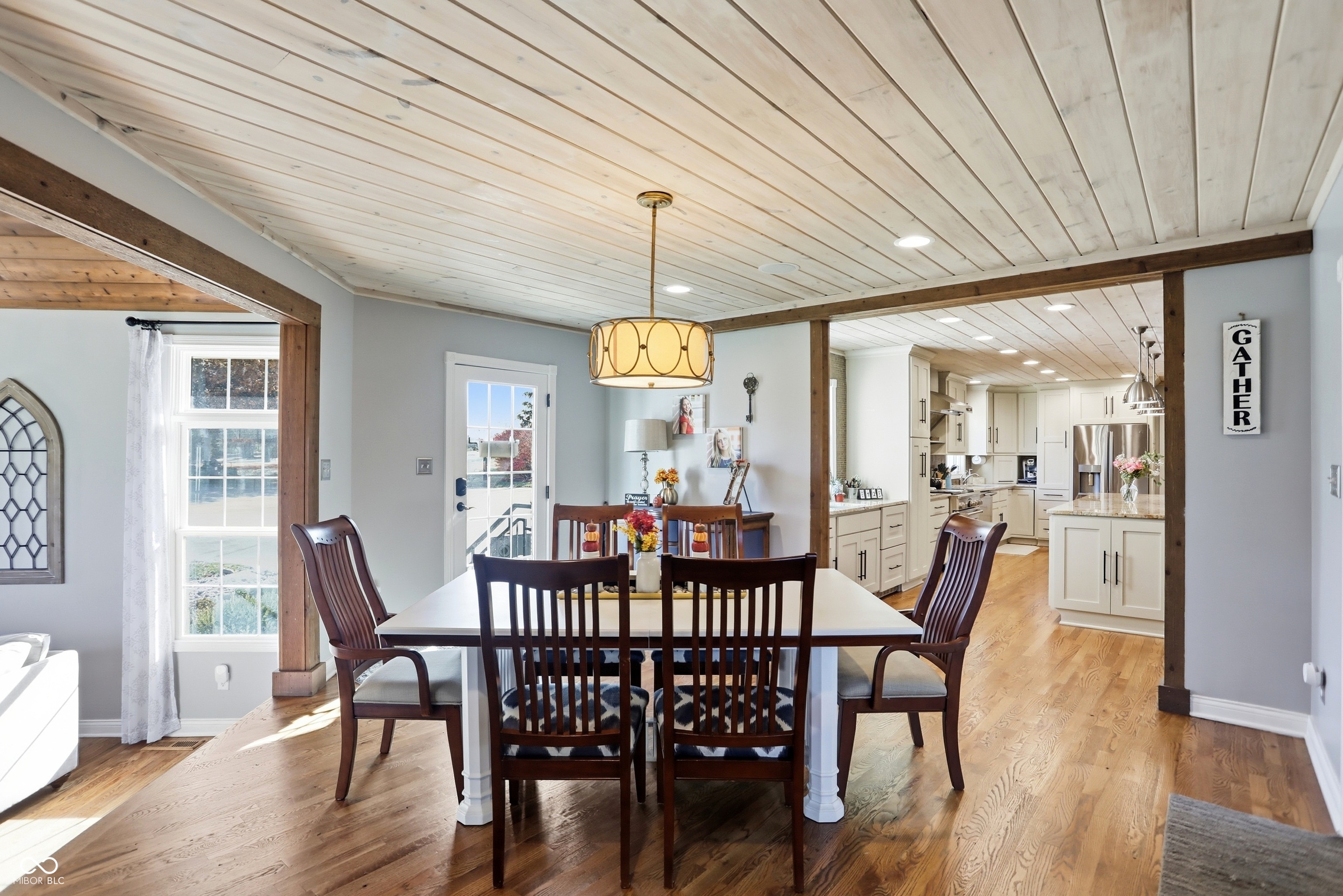 Bargersville, Indiana, 46106, United States, 5 Bedrooms Bedrooms, ,6 BathroomsBathrooms,Residential,For Sale,1992401