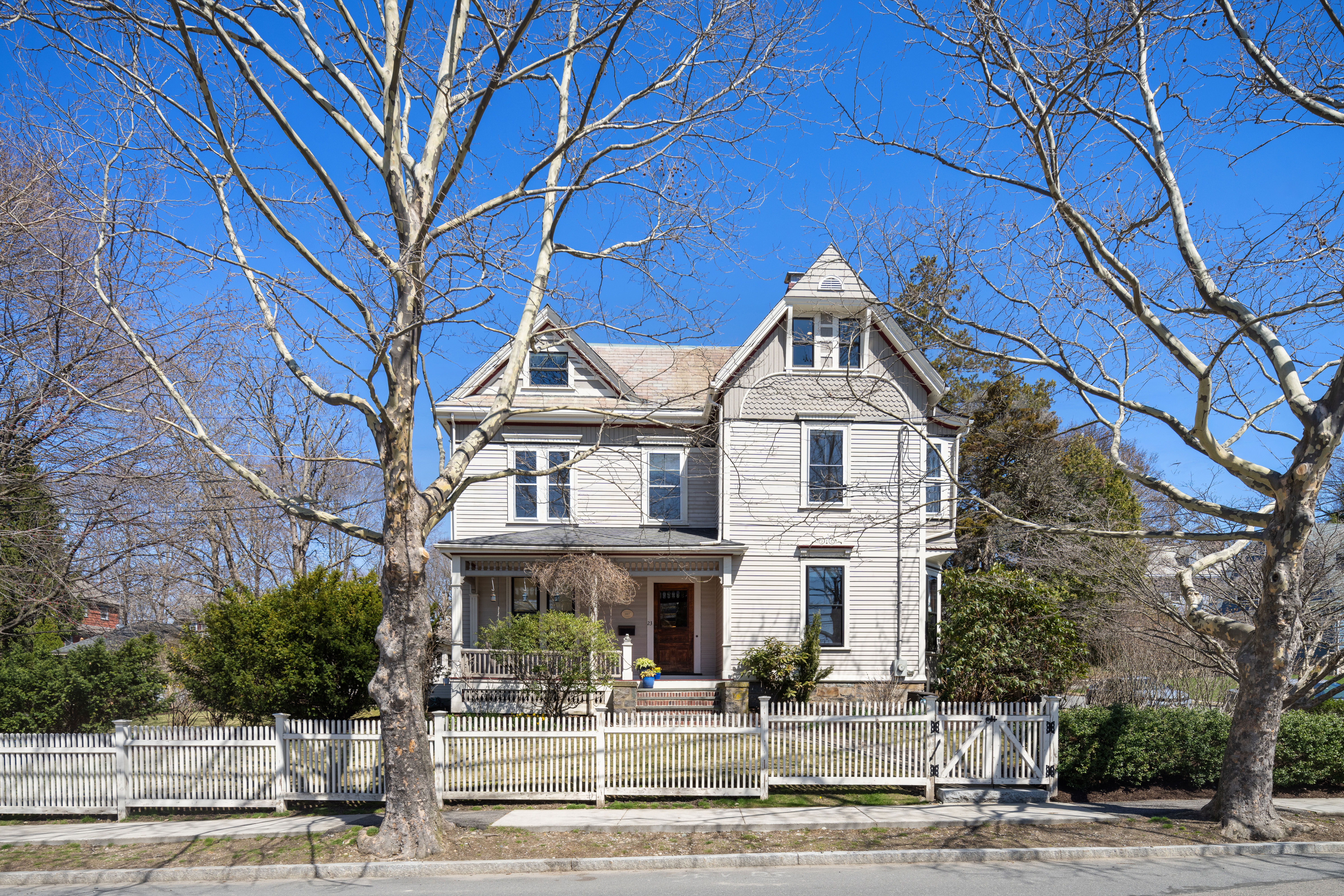  23 Columbia Street, Watertown, MA, 02472 - 物件實景