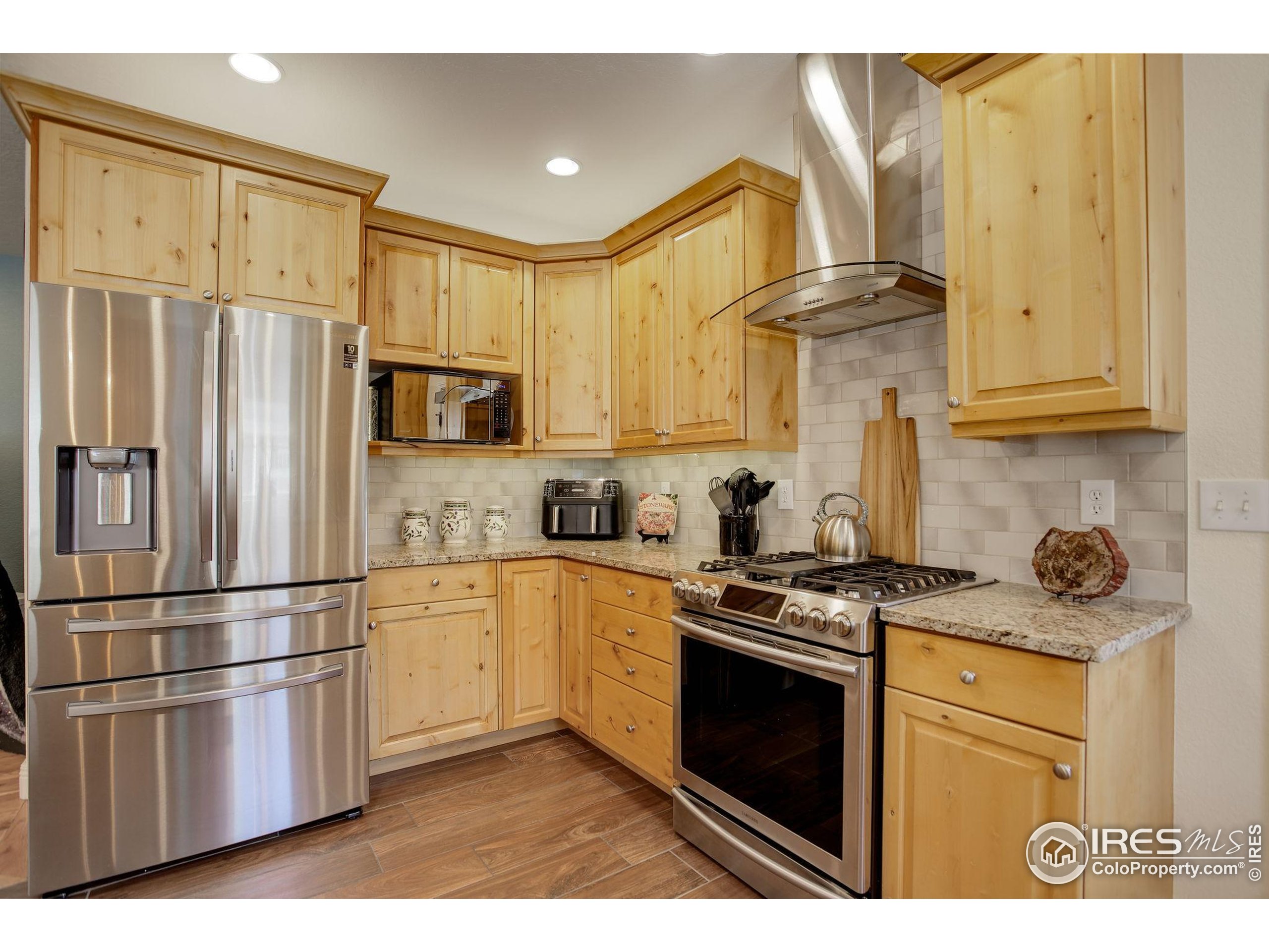 Greeley, Colorado, 80634, United States, 4 Bedrooms Bedrooms, ,2 BathroomsBathrooms,Residential,For Sale,1804046