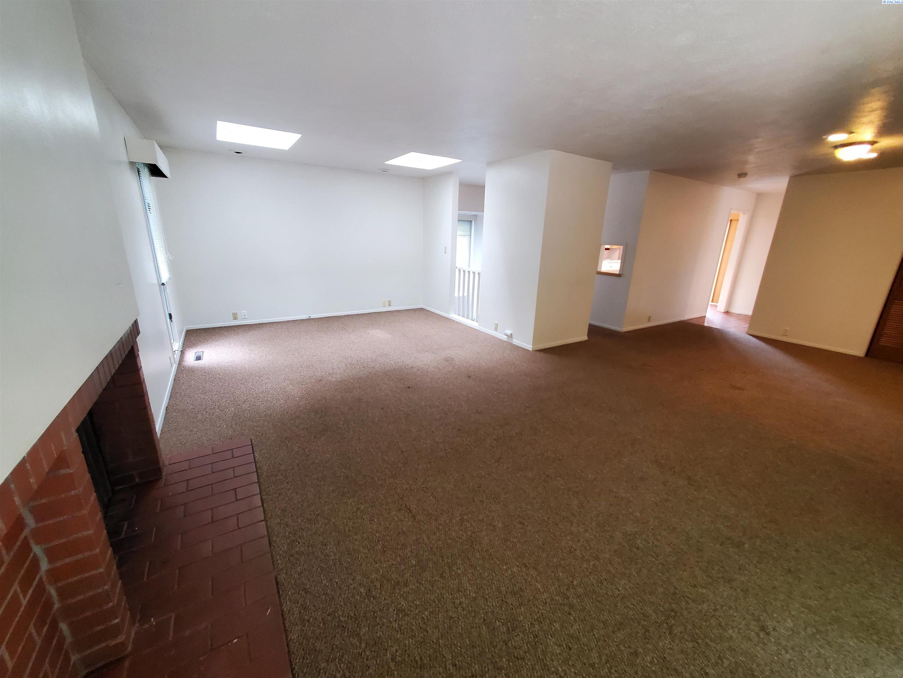 Pullman, Washington, 99163, United States, 5 Bedrooms Bedrooms, ,3 BathroomsBathrooms,Residential,For Sale,1793538