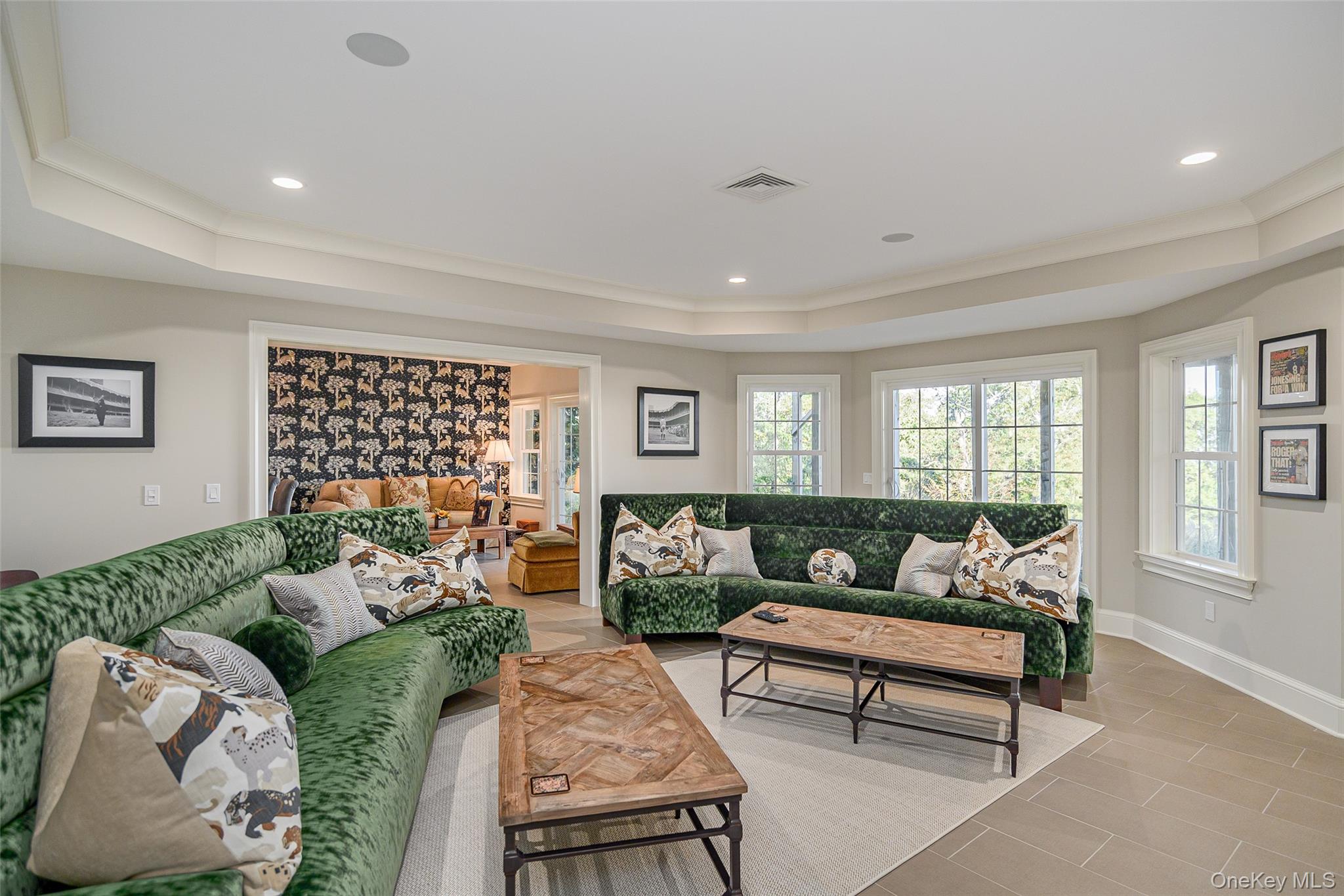 Call Listing Agent, Connecticut, 06812, United States, 5 Bedrooms Bedrooms, ,6 BathroomsBathrooms,Residential,For Sale,1991031