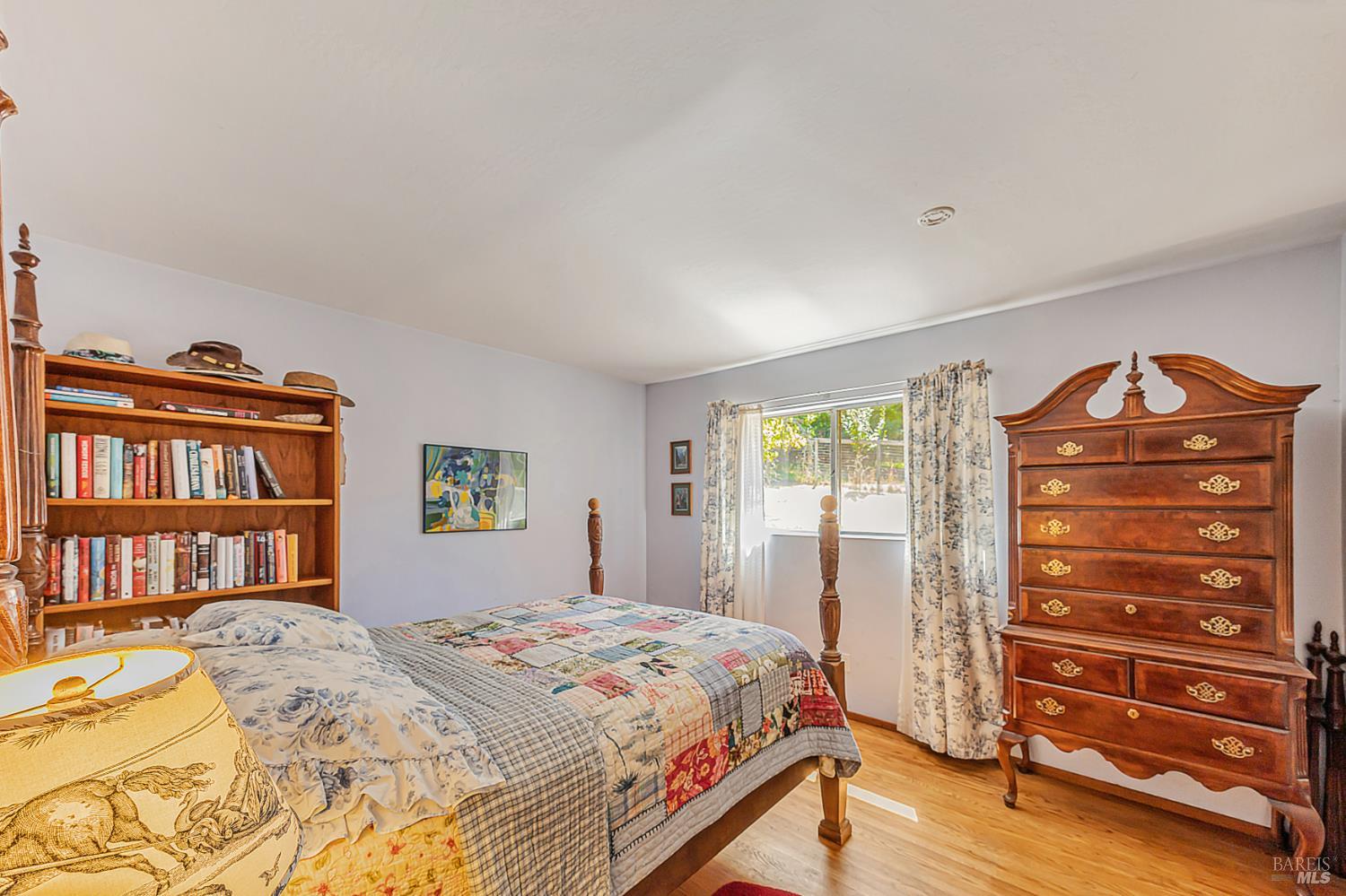 Sebastopol, California, 95472, United States, 3 Bedrooms Bedrooms, ,3 BathroomsBathrooms,Residential,For Sale,1993560