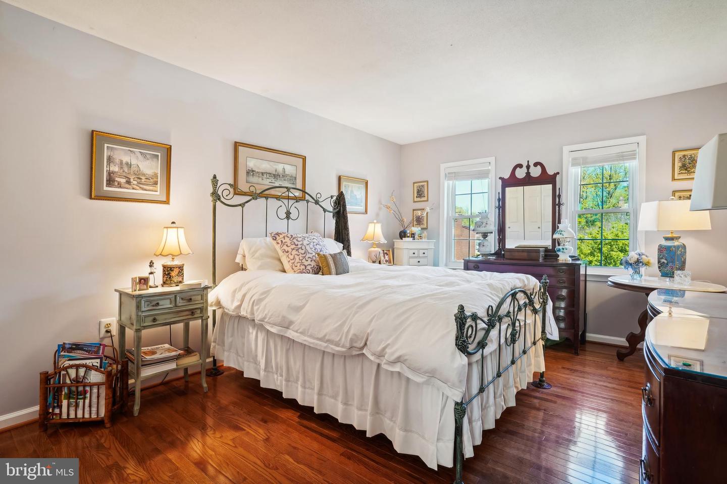 Annandale, Virginia, 22003, United States, 3 Bedrooms Bedrooms, ,4 BathroomsBathrooms,Residential,For Sale,2001924