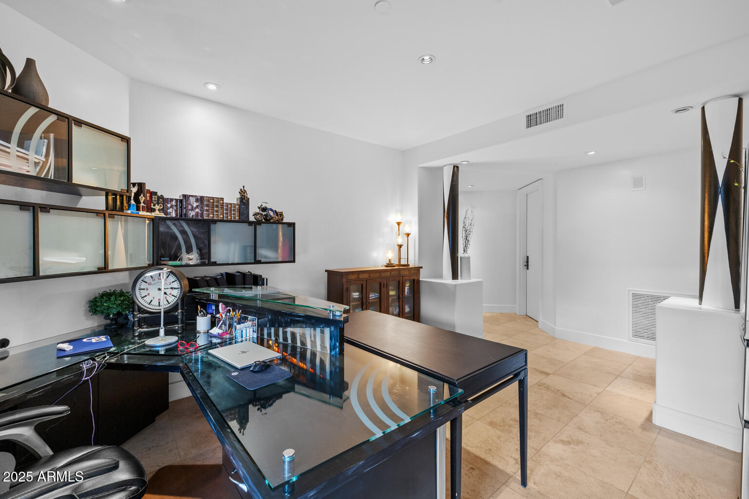 Phoenix, Arizona, 85016, United States, 2 Bedrooms Bedrooms, ,Residential,For Sale,1792869