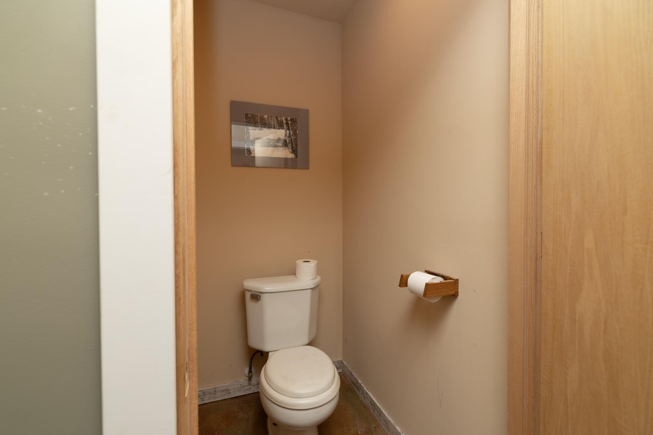 Oak Grove Twp, Wisconsin, 54021, United States, 2 Bedrooms Bedrooms, ,1 BathroomBathrooms,Residential,For Sale,1987684