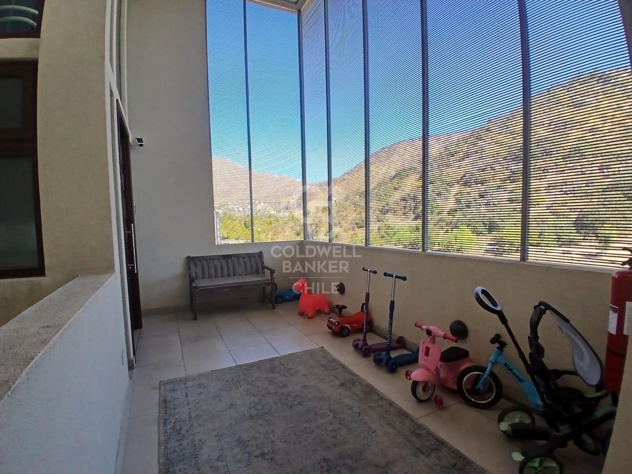 Lo Barnechea, Chile, 3 Bedrooms Bedrooms, ,5 BathroomsBathrooms,Residential,For Sale,1746067