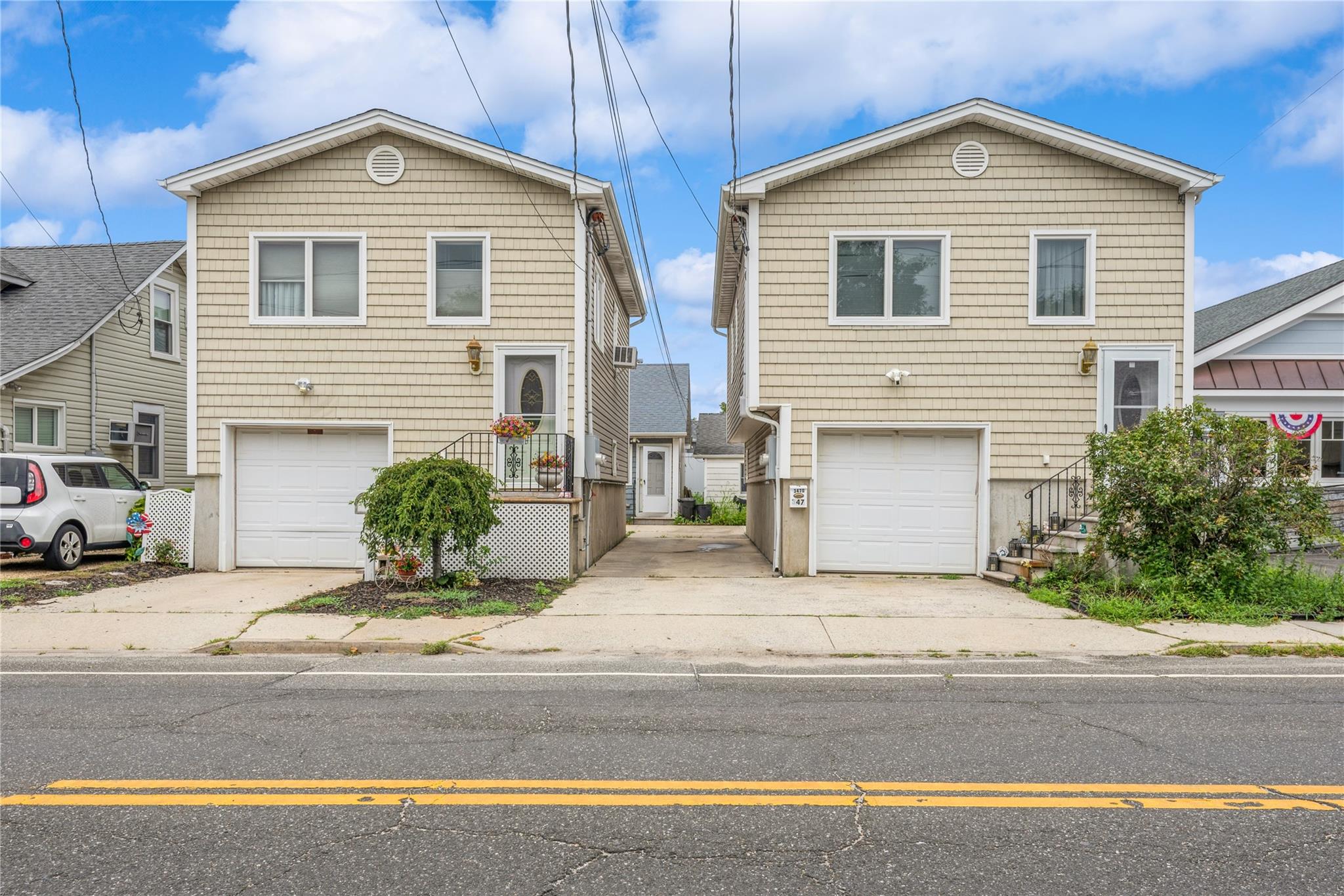 Bayville, New York, 11709, United States, 7 Bedrooms Bedrooms, ,4 BathroomsBathrooms,Residential,For Sale,1908304