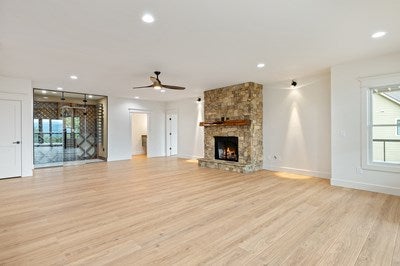 Blairsville, Georgia, 30512, United States, 4 Bedrooms Bedrooms, ,6 BathroomsBathrooms,Residential,For Sale,1940462