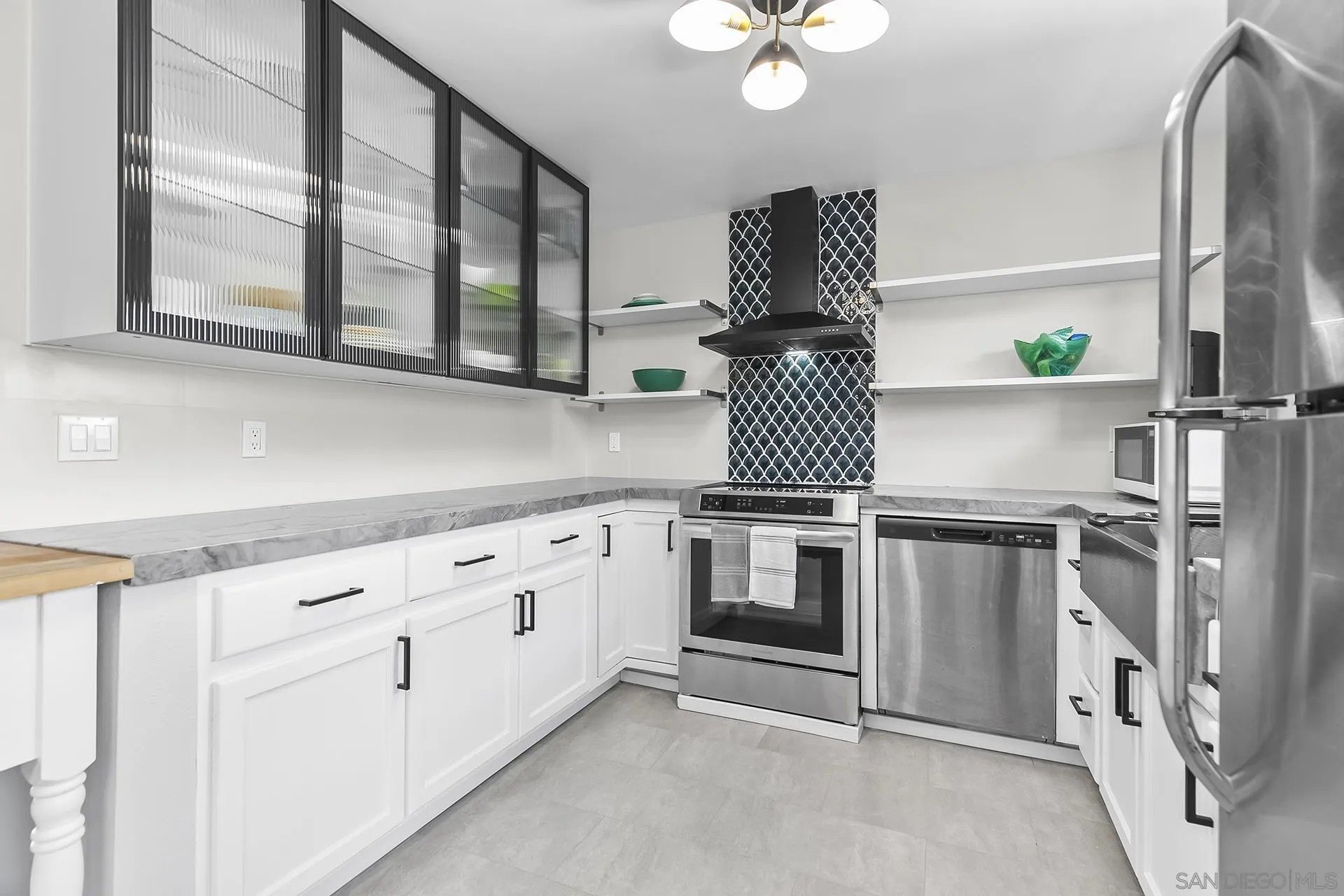 San Diego, California, 92117, United States, 1 Bedroom Bedrooms, ,1 BathroomBathrooms,Residential,For Sale,1959274