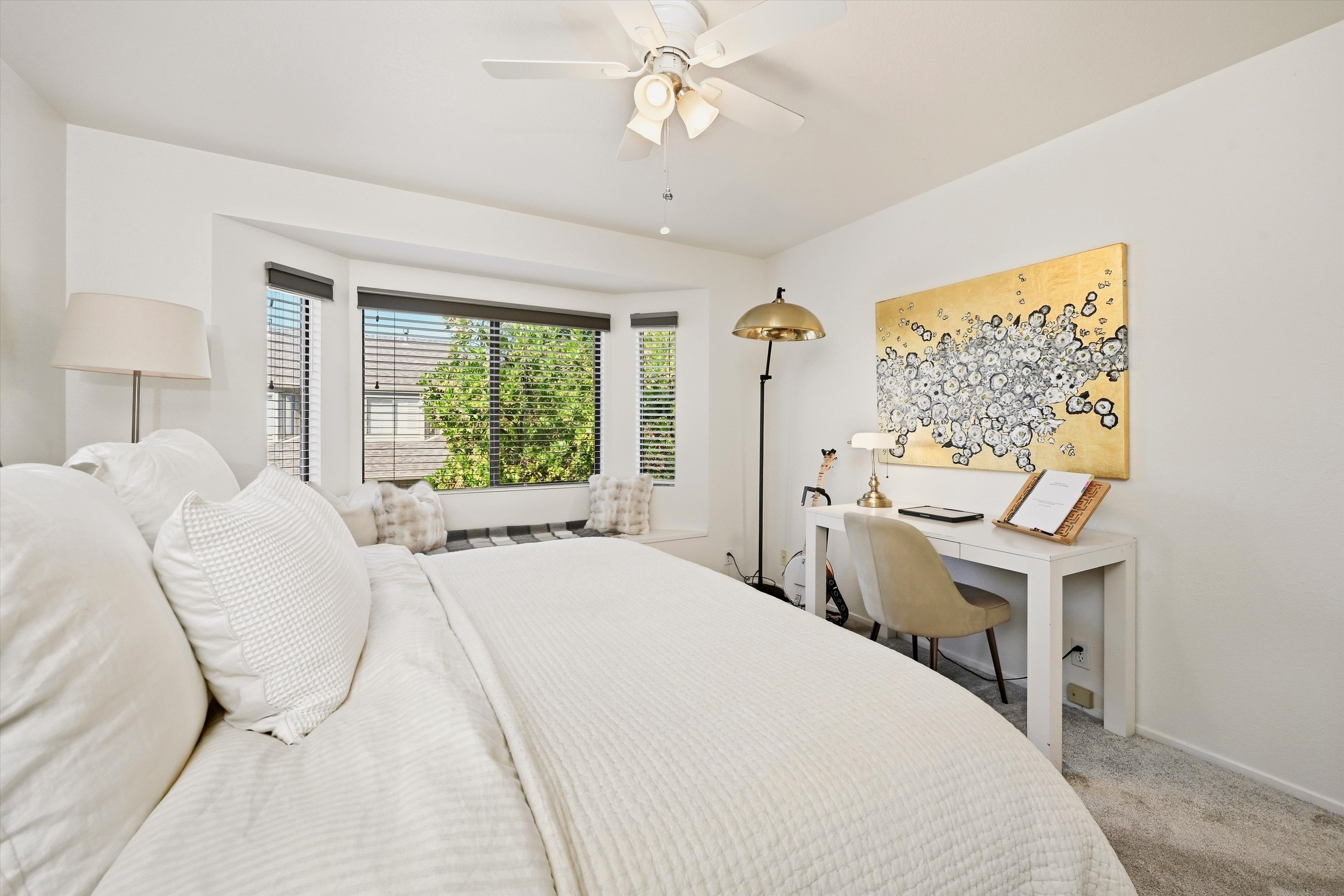  3204 Villa Lane - 物件實景