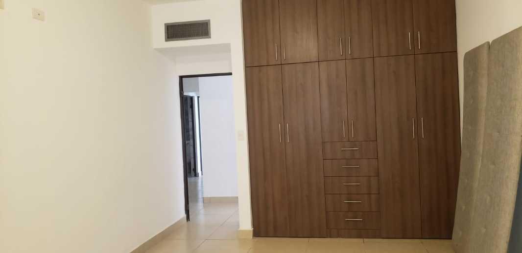 CERRADA DE LA INDIA, Torreón, Coahuila de Zaragoza, 27400, Mexico, 3 Bedrooms Bedrooms, ,3 BathroomsBathrooms,Residential,For Sale,CERRADA DE LA INDIA,1233740