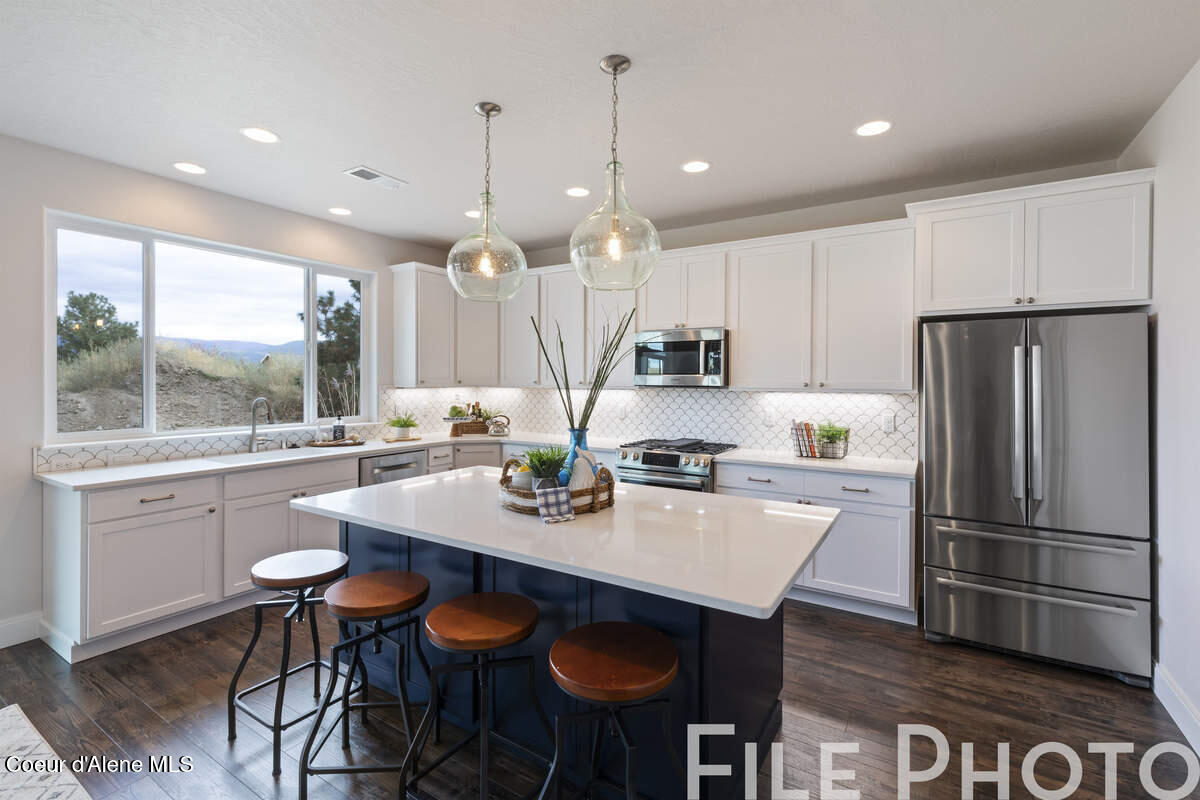 Rathdrum, Idaho, 83858, United States, 3 Bedrooms Bedrooms, ,2 BathroomsBathrooms,Residential,For Sale,1752373
