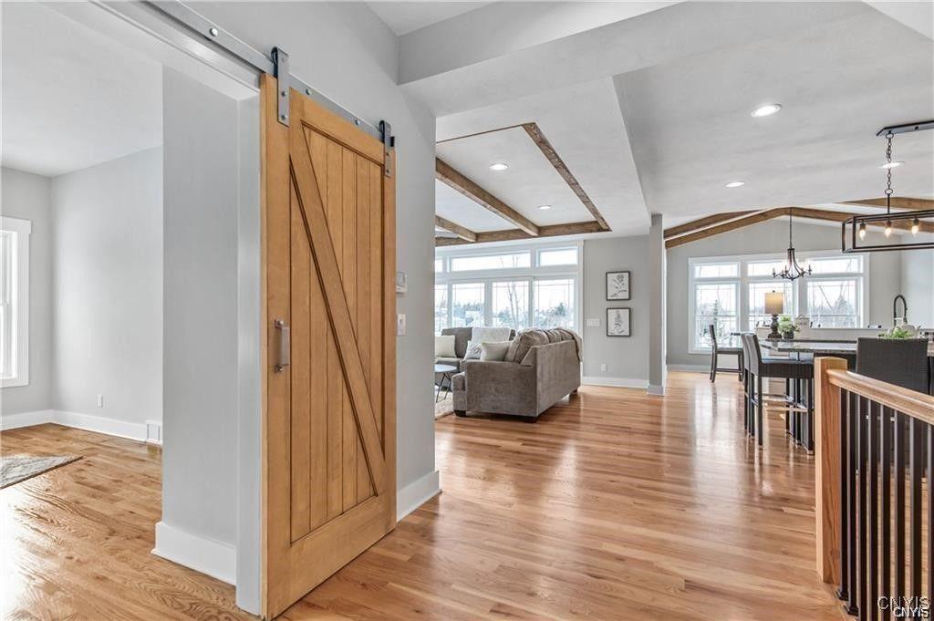 Syracuse, New York, 13215, United States, 3 Bedrooms Bedrooms, ,3 BathroomsBathrooms,Residential,For Sale,1846981