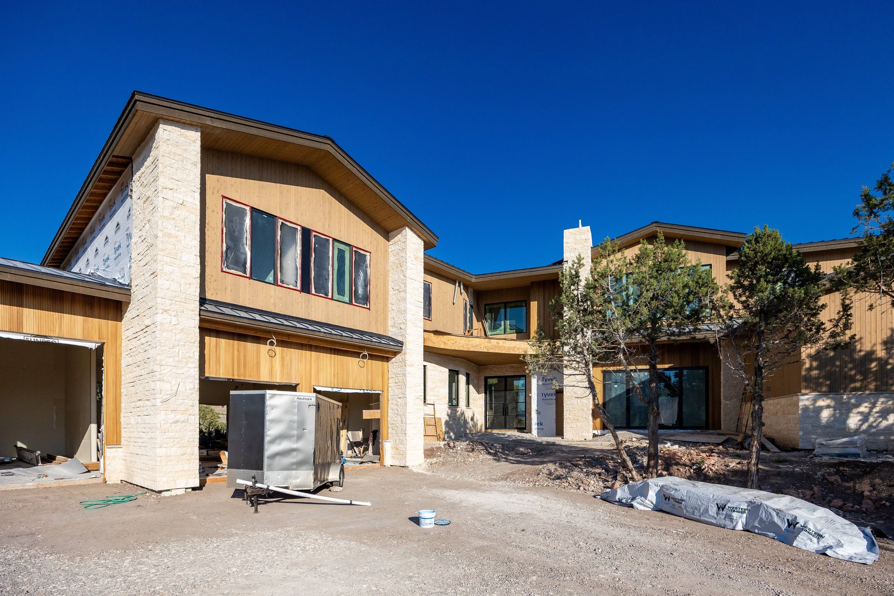  Luxury on Top of the Red Ledges - 物件實景