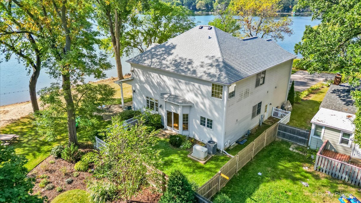 Grayslake, Illinois, 60030, United States, 4 Bedrooms Bedrooms, ,3 BathroomsBathrooms,Residential,For Sale,1992794