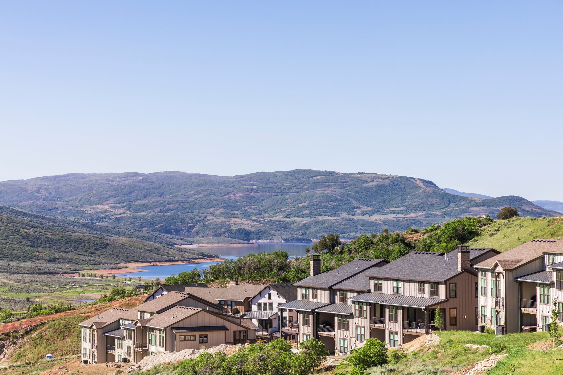  Mountain Views, Open Space & Finished Walkout Basement - 物件實景