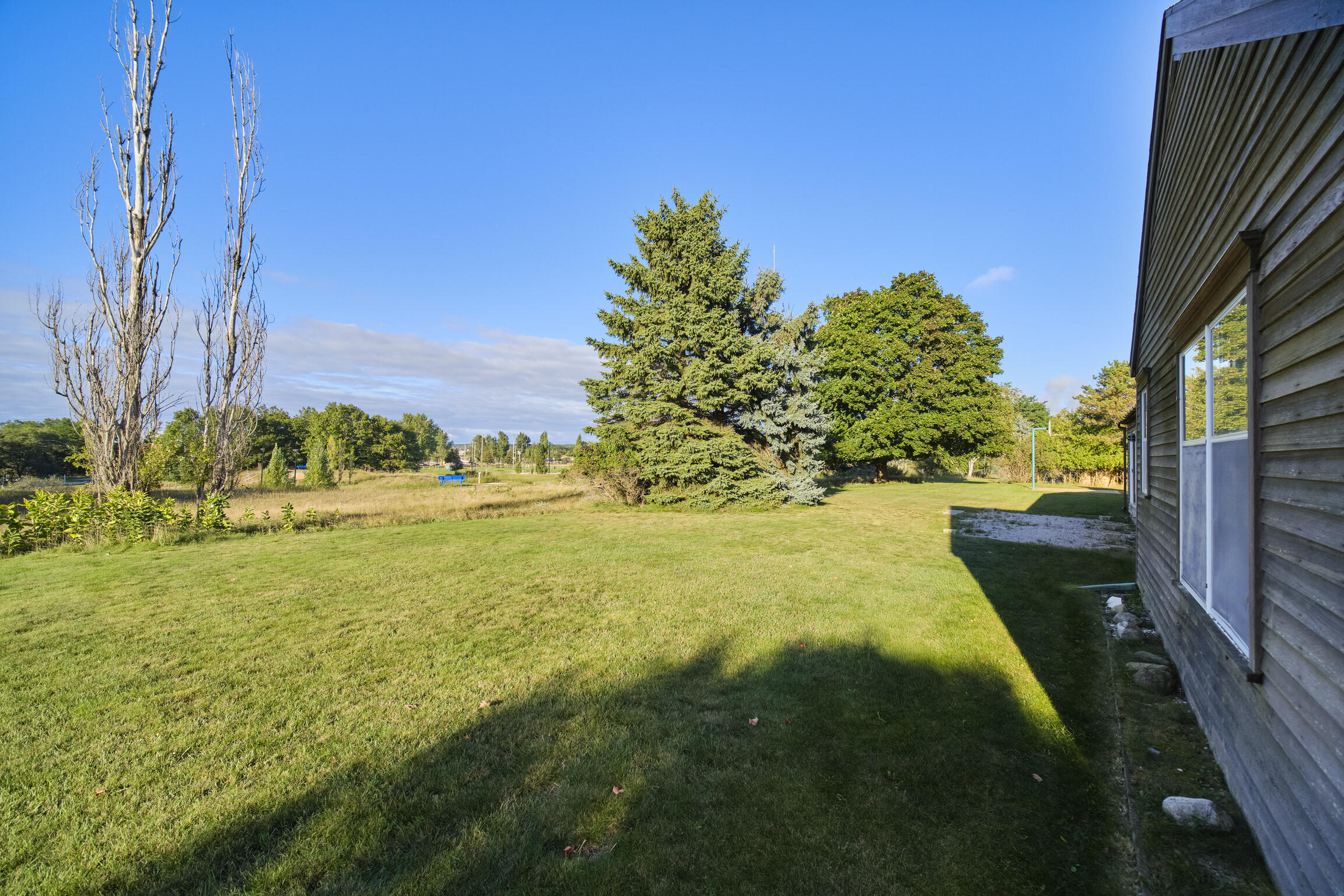 Manistee, Michigan, 49660, United States, 4 Bedrooms Bedrooms, ,3 BathroomsBathrooms,Residential,For Sale,1975705