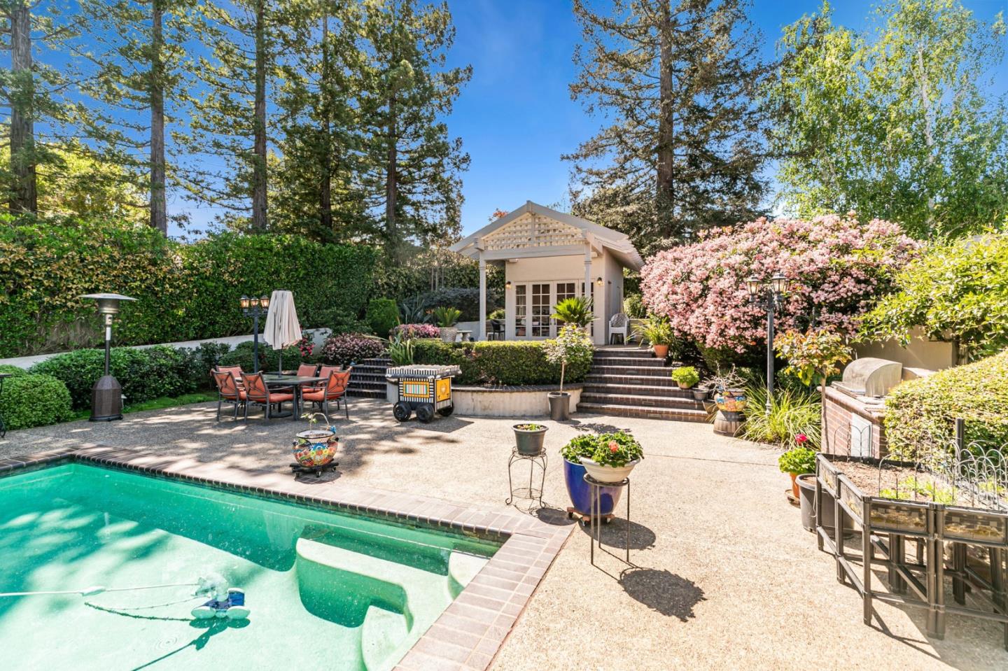Saratoga, California, 95070, United States, 5 Bedrooms Bedrooms, ,6 BathroomsBathrooms,Residential,For Sale,1891032