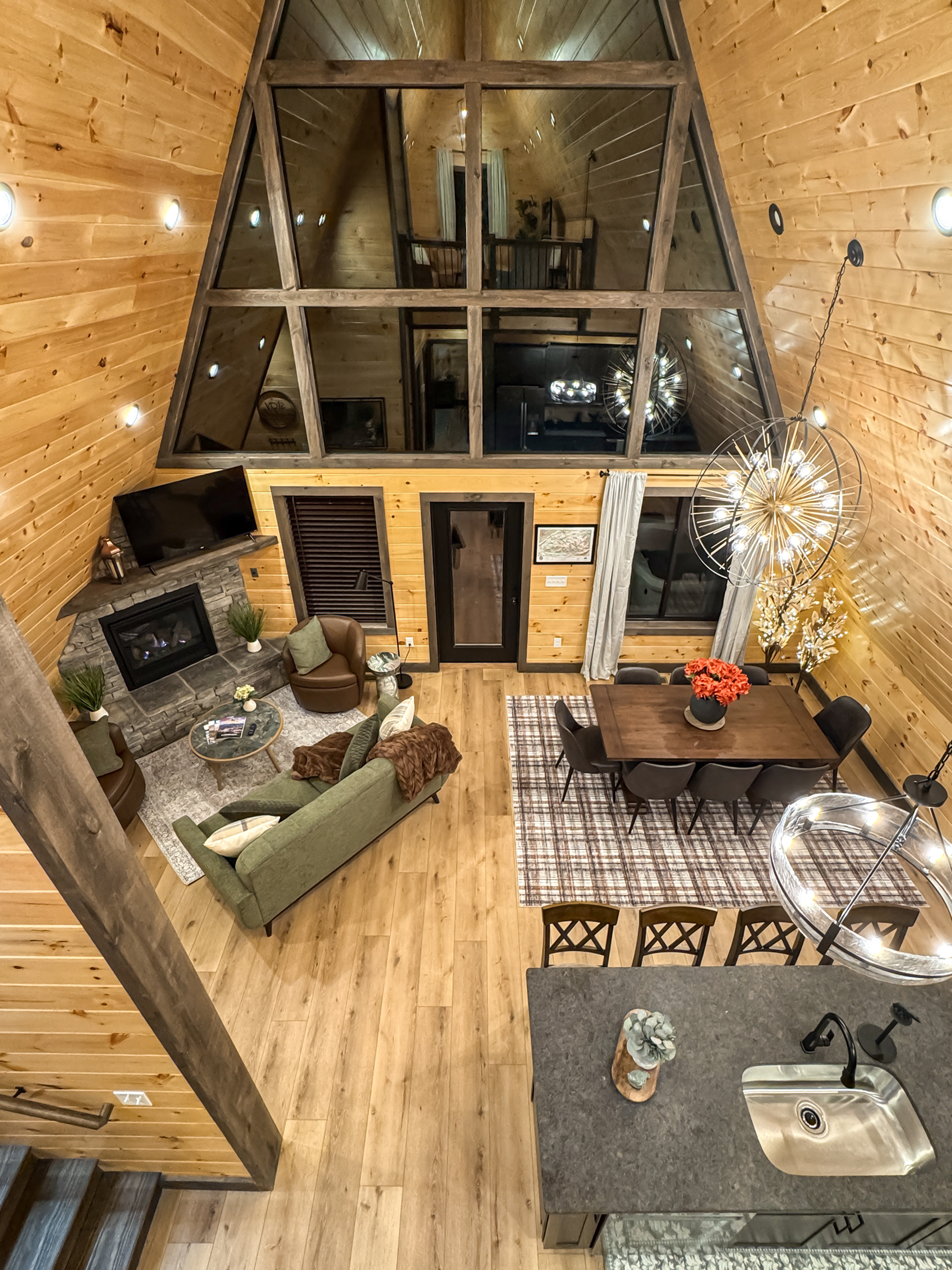 Sevierville, Tennessee, 37862, United States, 3 Bedrooms Bedrooms, ,3 BathroomsBathrooms,Residential,For Sale,2000361