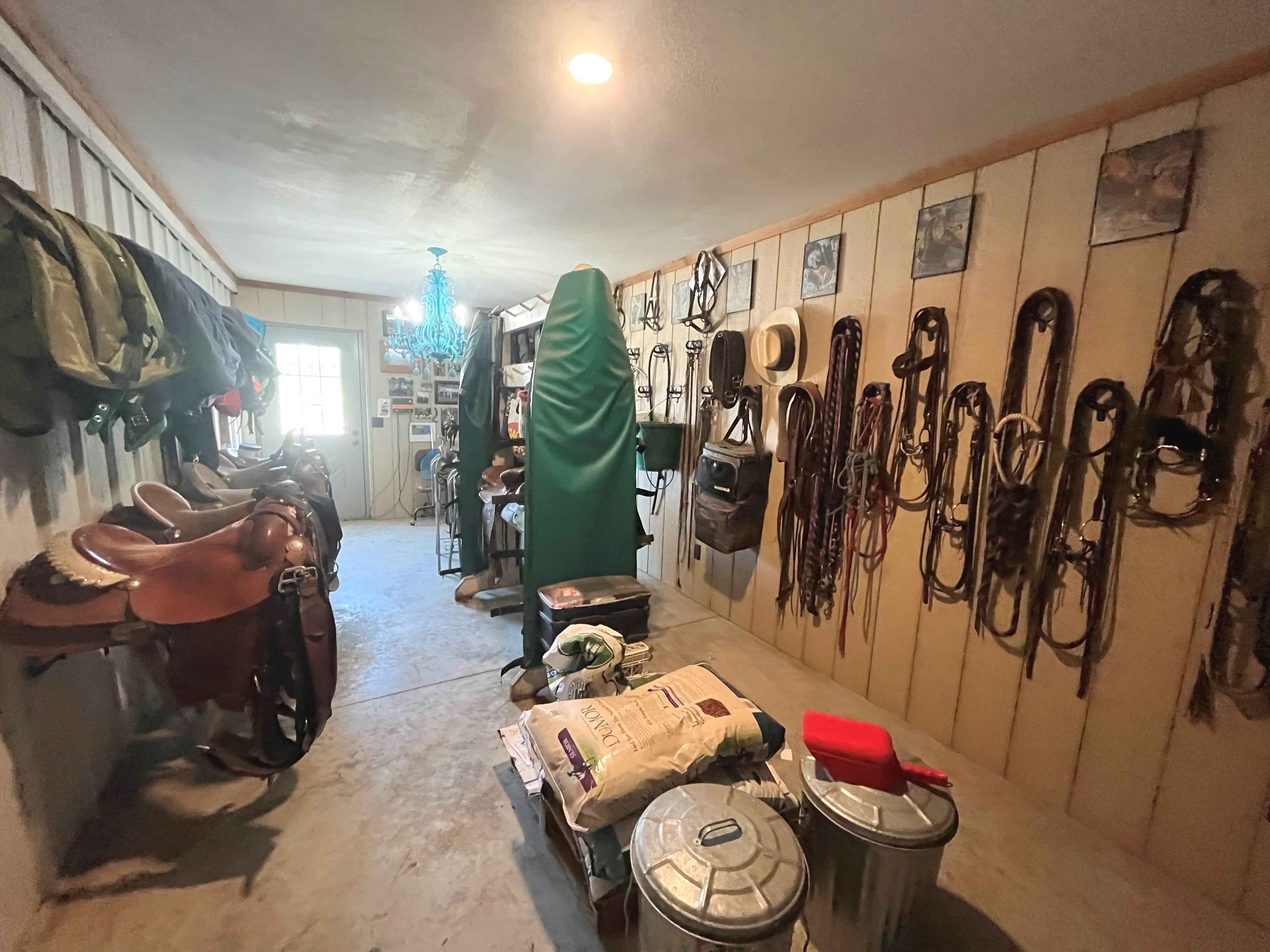 Chillicothe, Missouri, 64601, United States, 3 Bedrooms Bedrooms, ,3 BathroomsBathrooms,Residential,For Sale,1924445
