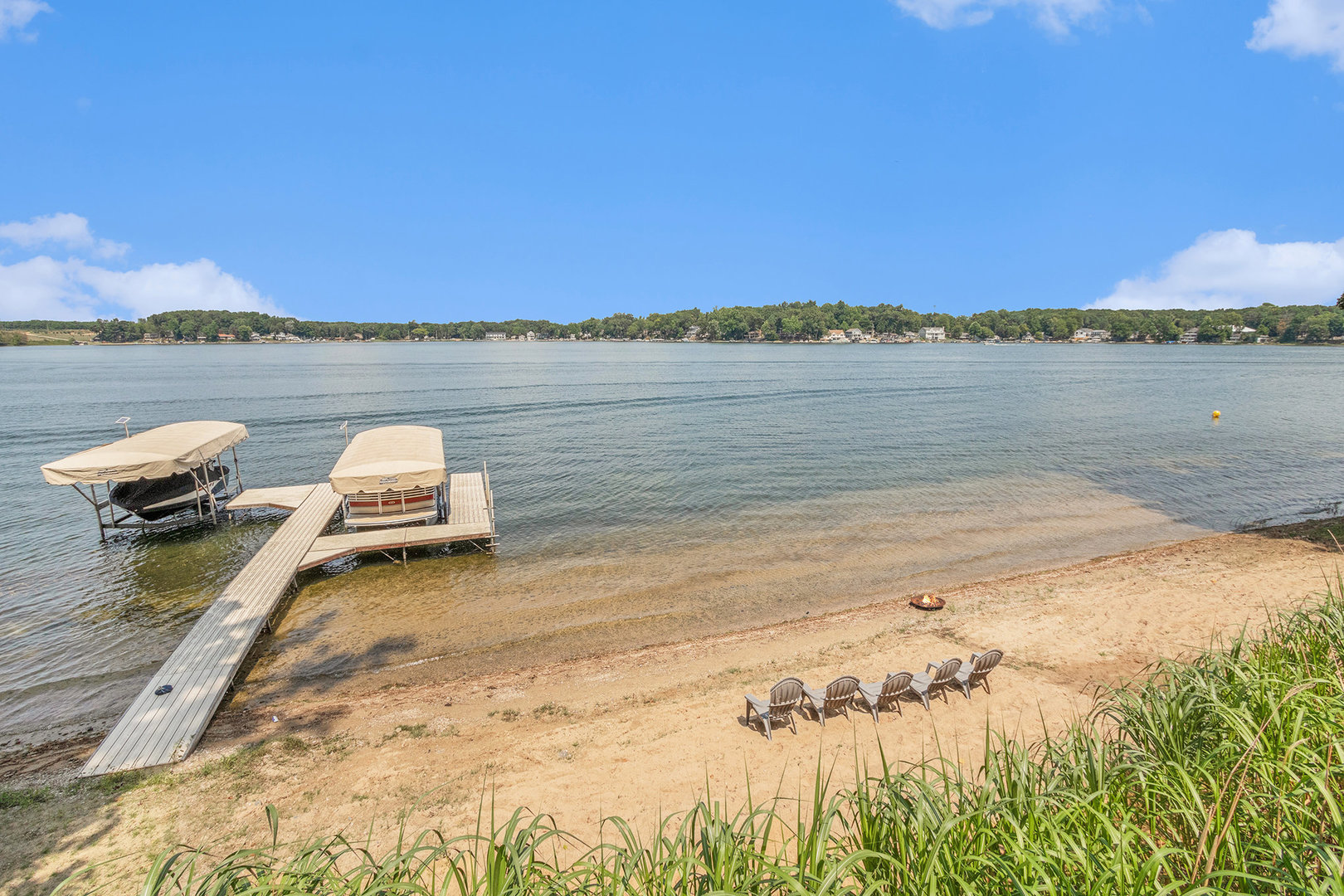 Dowagiac, Michigan, 49047, United States, 4 Bedrooms Bedrooms, ,5 BathroomsBathrooms,Residential,For Sale,1974252