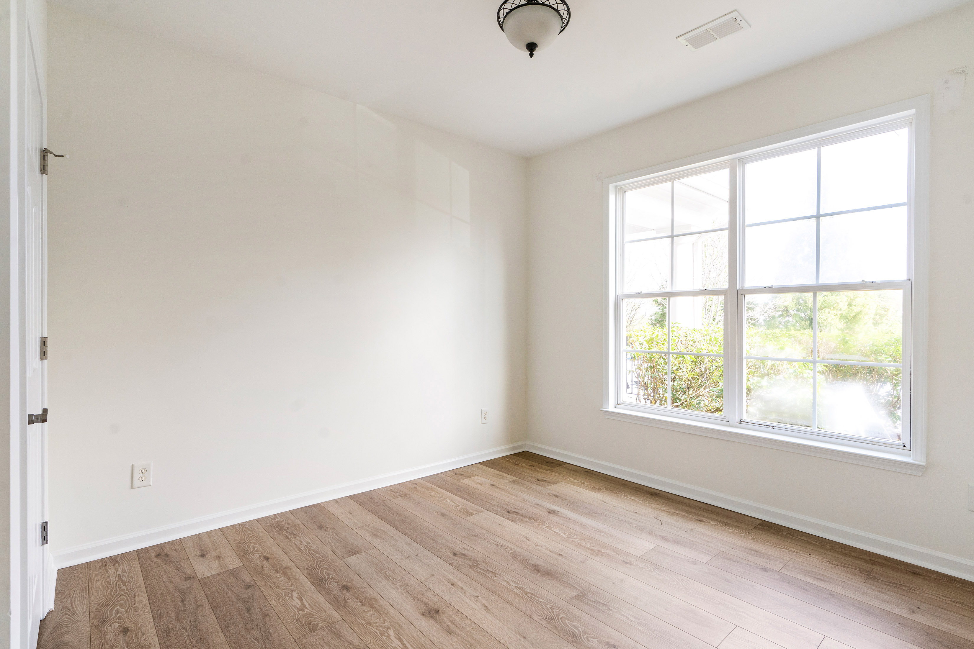  Prime Location in the Sought-After Community of Westside Commons in Alpharetta - 物件實景