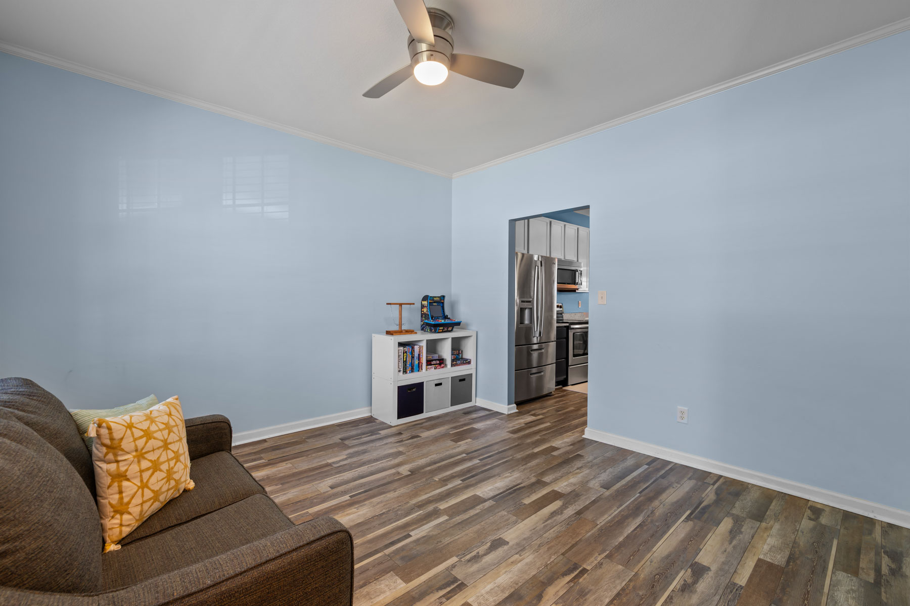  6823 Watch Harbour Circle, Hayes, VA 23072 - 物件實景