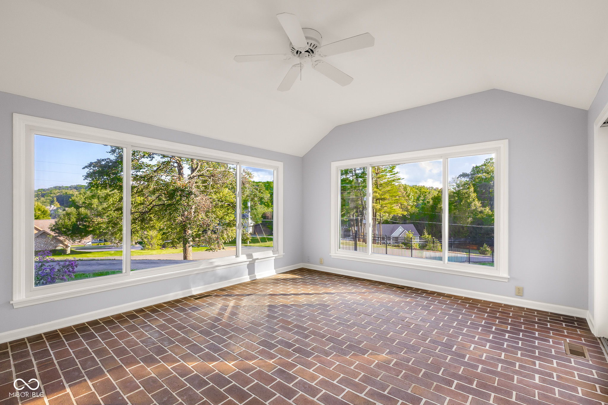 Columbus, Indiana, 47201, United States, 5 Bedrooms Bedrooms, ,6 BathroomsBathrooms,Residential,For Sale,1982008