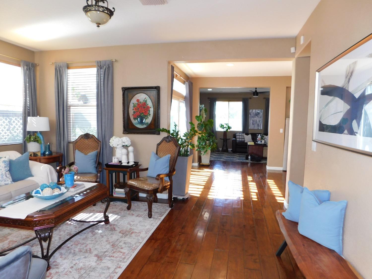 Stockton, California, 95205, United States, 5 Bedrooms Bedrooms, ,3 BathroomsBathrooms,Residential,For Sale,1935590