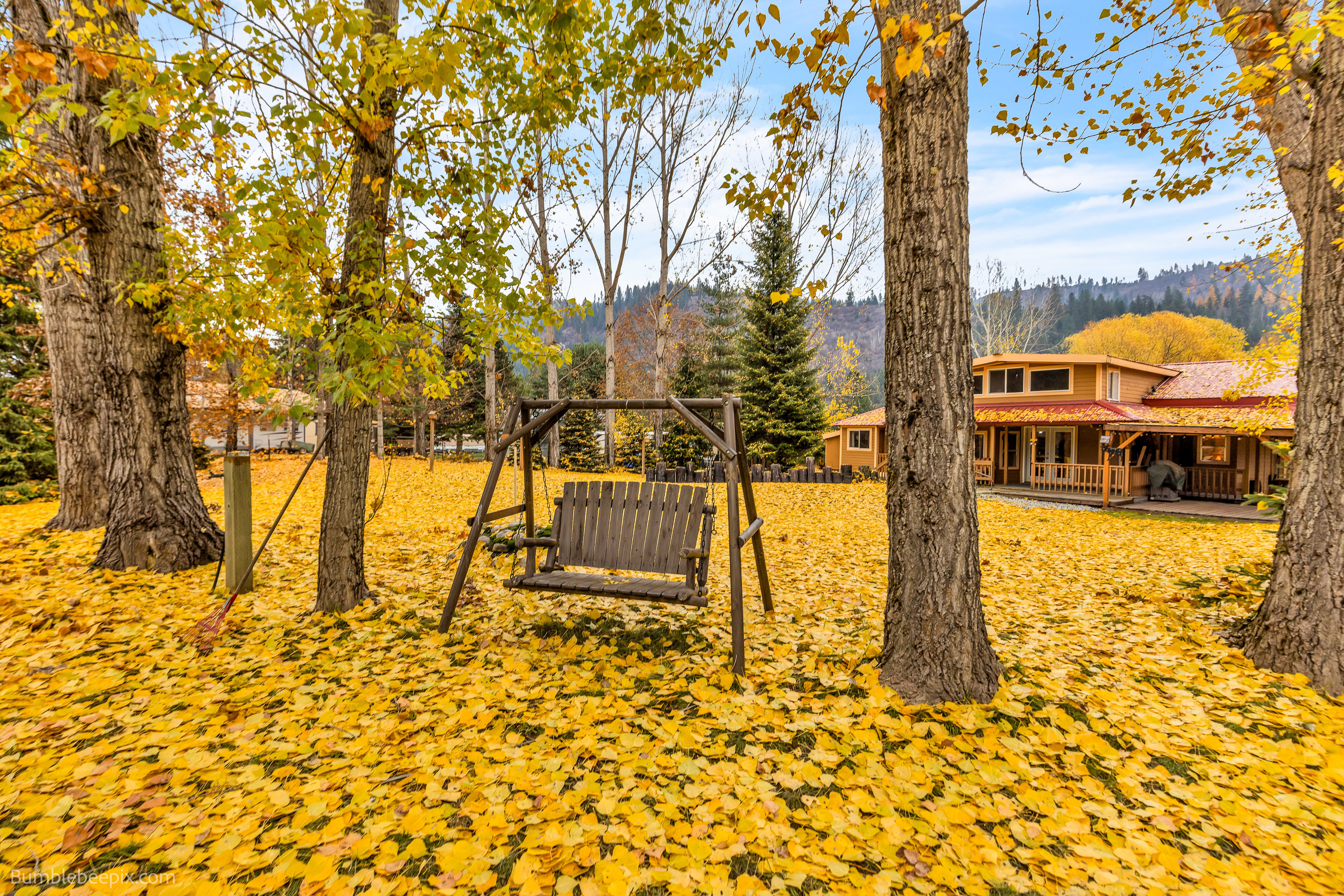 Cusick, Washington, 99119, United States, 4 Bedrooms Bedrooms, ,1 BathroomBathrooms,Residential,For Sale,1988641