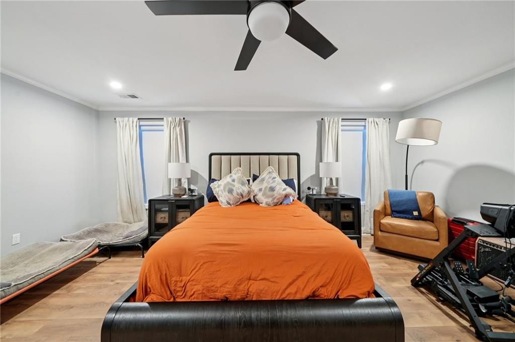 Flowery Branch, Georgia, 30542, United States, 5 Bedrooms Bedrooms, ,4 BathroomsBathrooms,Residential,For Sale,2035755