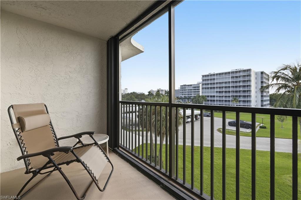 Naples, Florida, 34108, United States, 2 Bedrooms Bedrooms, ,2 BathroomsBathrooms,Residential,For Sale,2000770