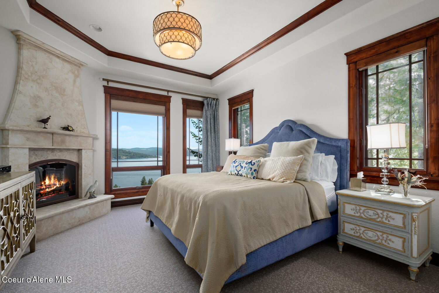 Coeur d'Alene, Idaho, 83814, United States, 4 Bedrooms Bedrooms, ,4 BathroomsBathrooms,Residential,For Sale,1909432