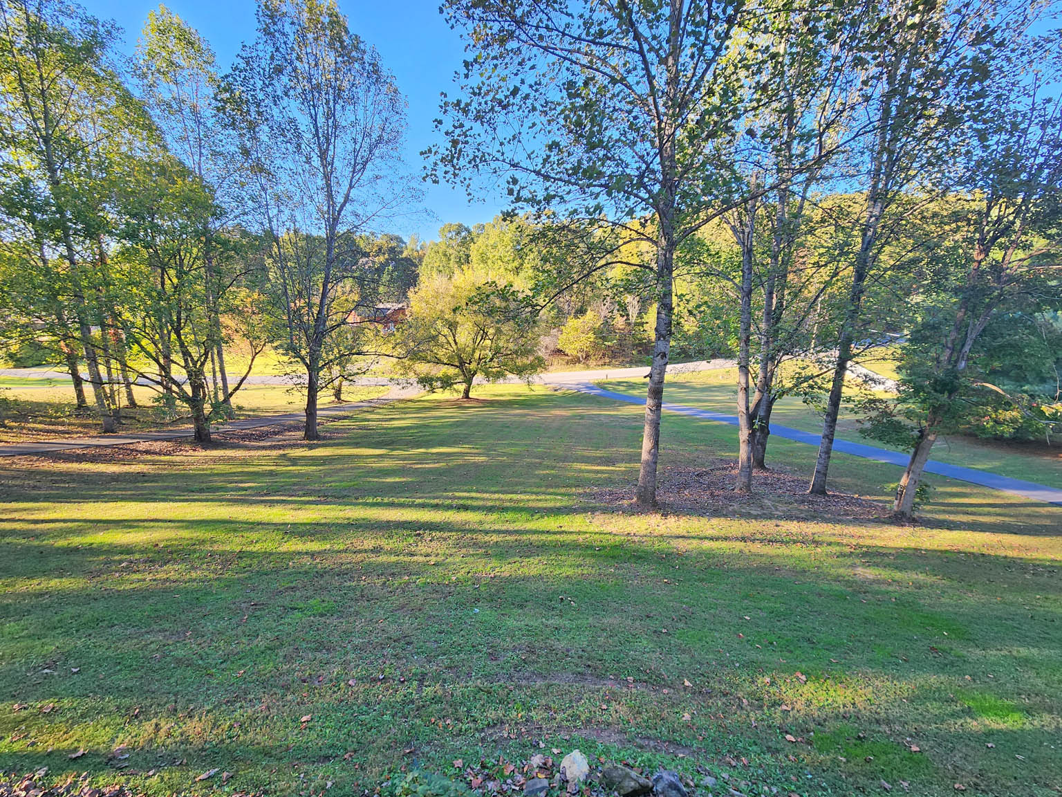 Sevierville, Tennessee, 37862, United States, 4 Bedrooms Bedrooms, ,5 BathroomsBathrooms,Residential,For Sale,1915370