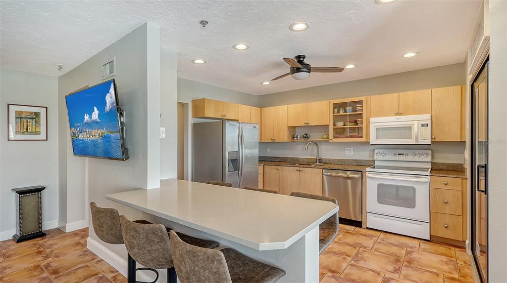 Sarasota, Florida, 34236, United States, 2 Bedrooms Bedrooms, ,2 BathroomsBathrooms,Residential,For Sale,1744779