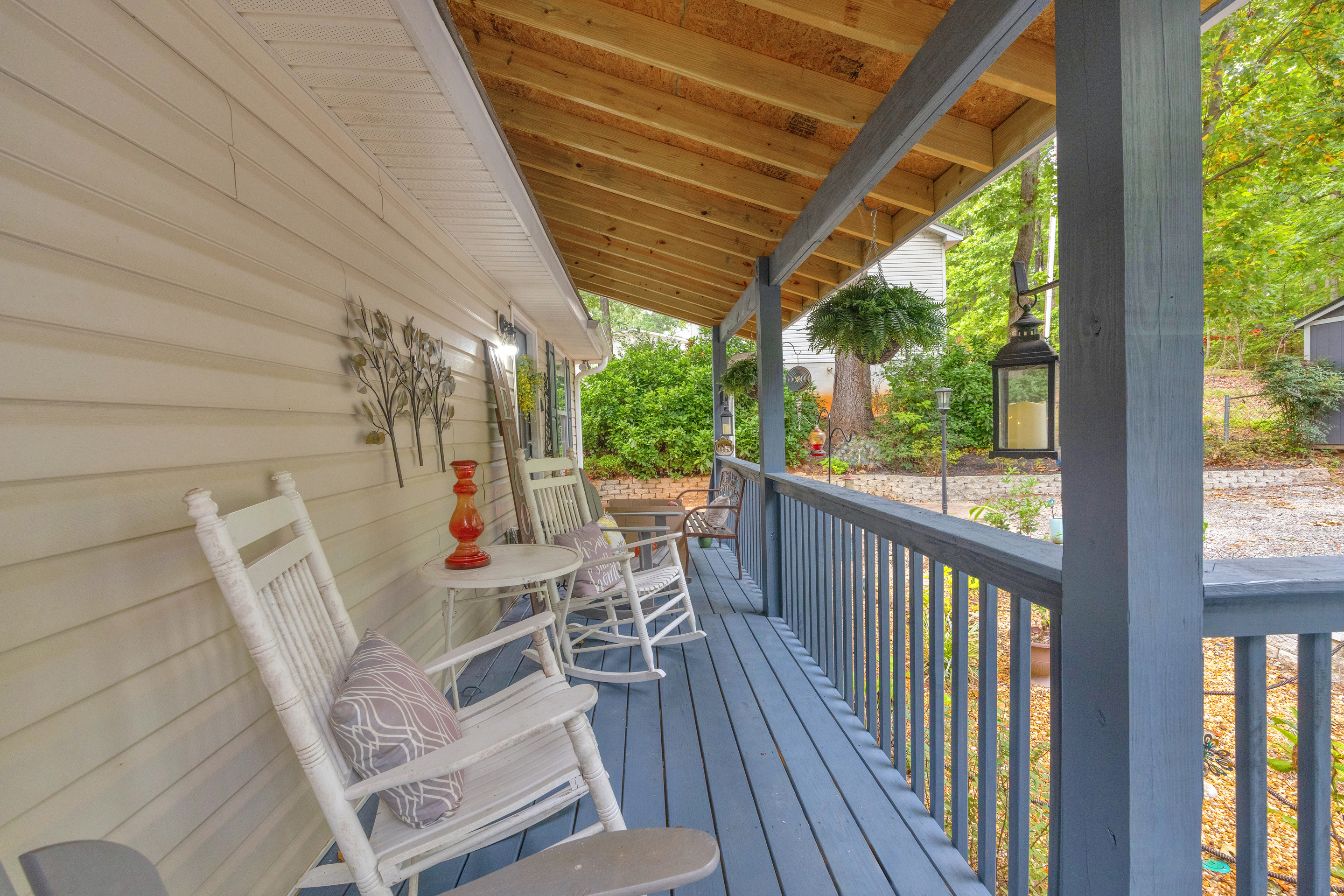 Hartwell, Georgia, 30643, United States, 2 Bedrooms Bedrooms, ,1 BathroomBathrooms,Residential,For Sale,1908192