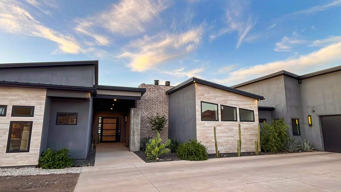 Washington, Utah, 84780, United States, 4 Bedrooms Bedrooms, ,4 BathroomsBathrooms,Residential,For Sale,1998221