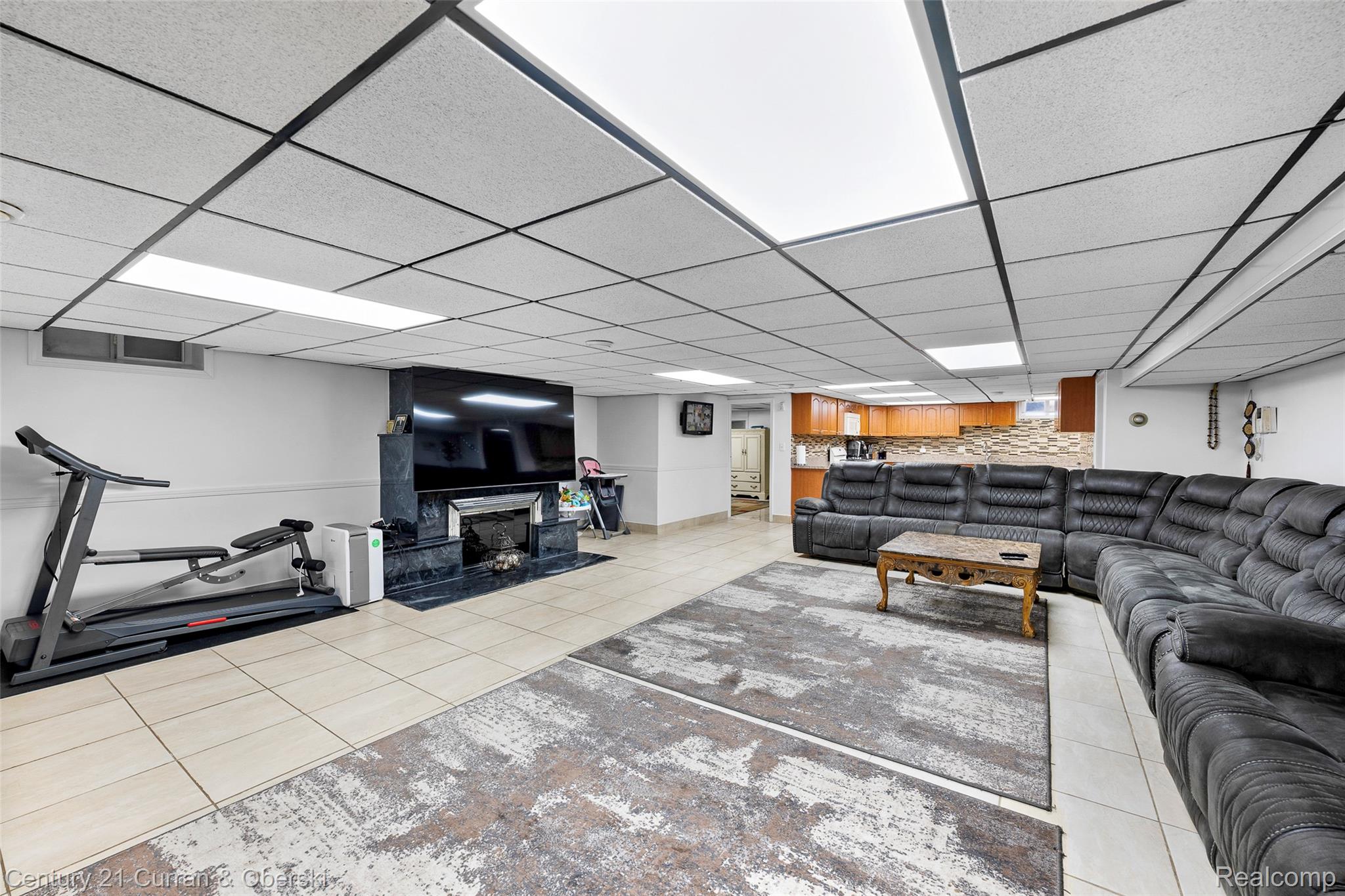 Dearborn, Michigan, 48126, United States, 3 Bedrooms Bedrooms, ,4 BathroomsBathrooms,Residential,For Sale,1979682