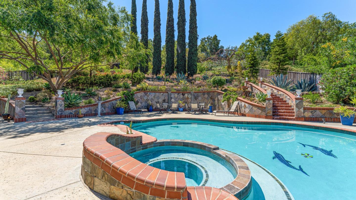 San Jose - Blossom Valley, California, 95123, United States, 3 Bedrooms Bedrooms, ,2 BathroomsBathrooms,Residential,For Sale,1742904