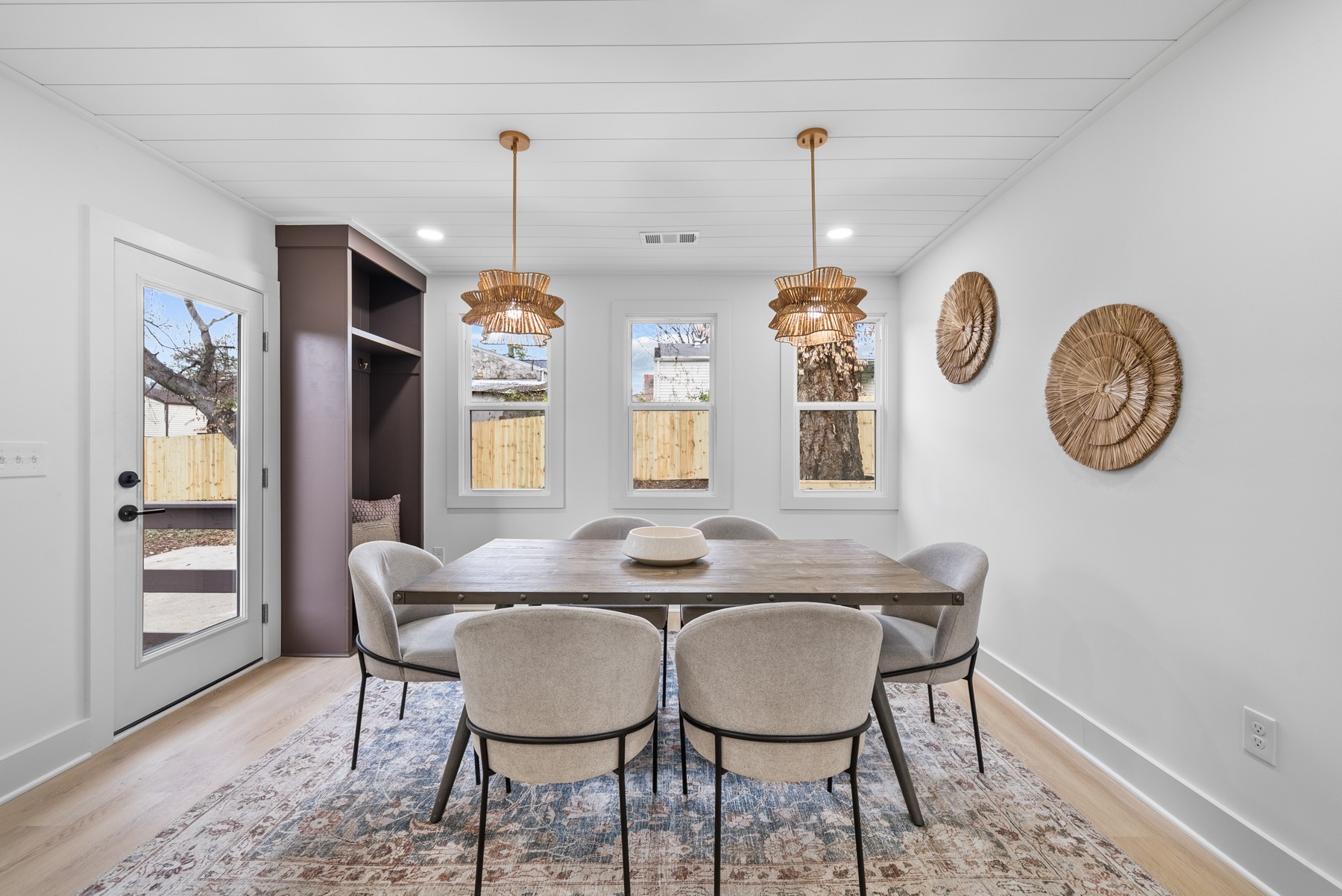 Nashville, Tennessee, 37209, United States, 4 Bedrooms Bedrooms, ,3 BathroomsBathrooms,Residential,For Sale,1999048