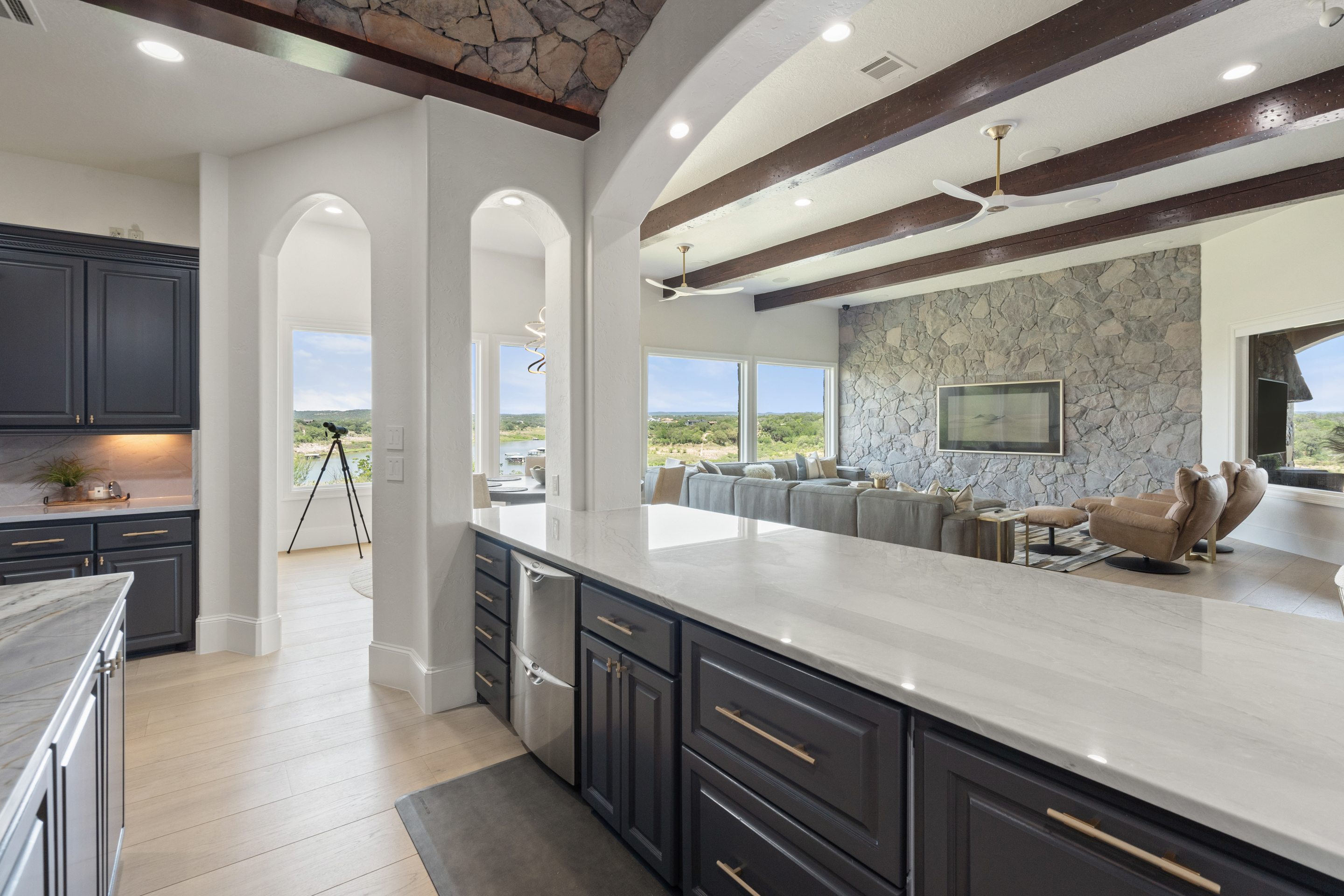  Lake Travis Estate - 物件實景