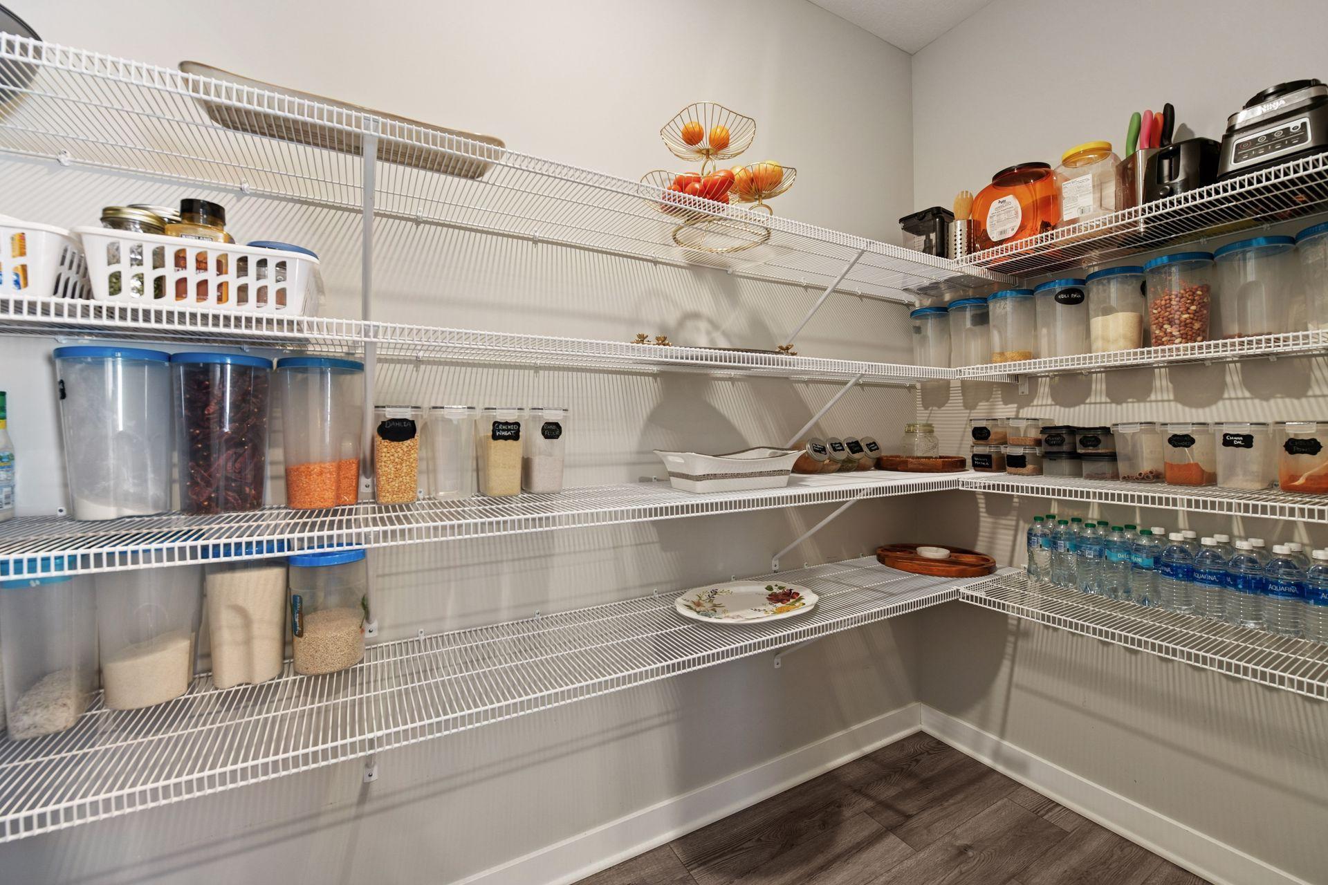 Chaska, Minnesota, 55318, United States, 5 Bedrooms Bedrooms, ,2 BathroomsBathrooms,Residential,For Sale,2014205