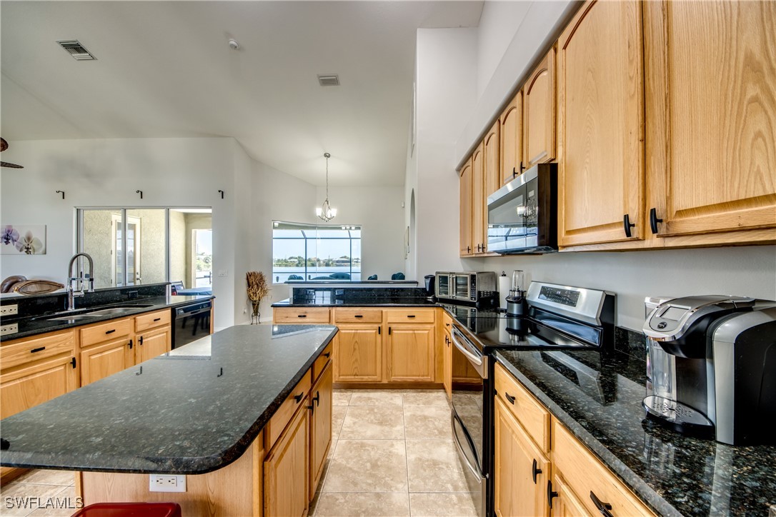 Cape Coral, Florida, 33909, United States, 4 Bedrooms Bedrooms, ,2 BathroomsBathrooms,Residential,For Sale,1870672