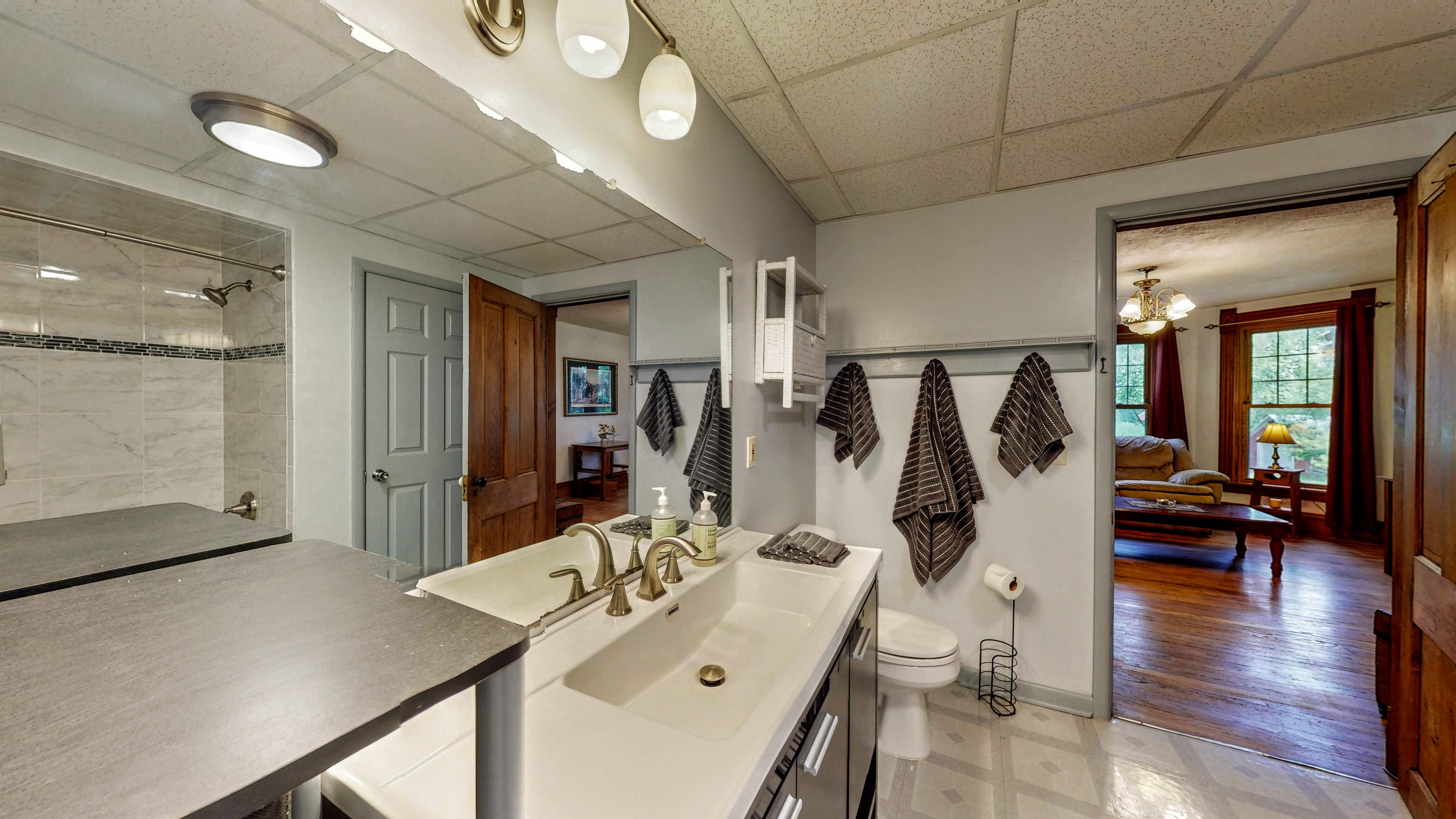 Milford, Wisconsin, 53551, United States, 4 Bedrooms Bedrooms, ,2 BathroomsBathrooms,Residential,For Sale,1889532