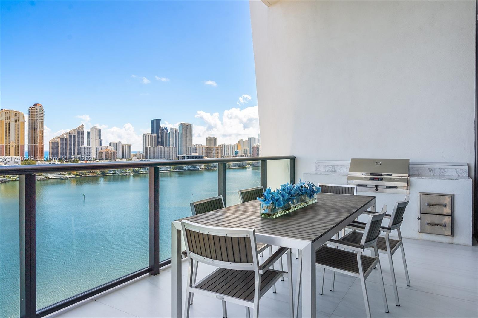 Aventura, Florida, 33160, United States, 6 Bedrooms Bedrooms, ,8 BathroomsBathrooms,Residential,For Sale,1708422