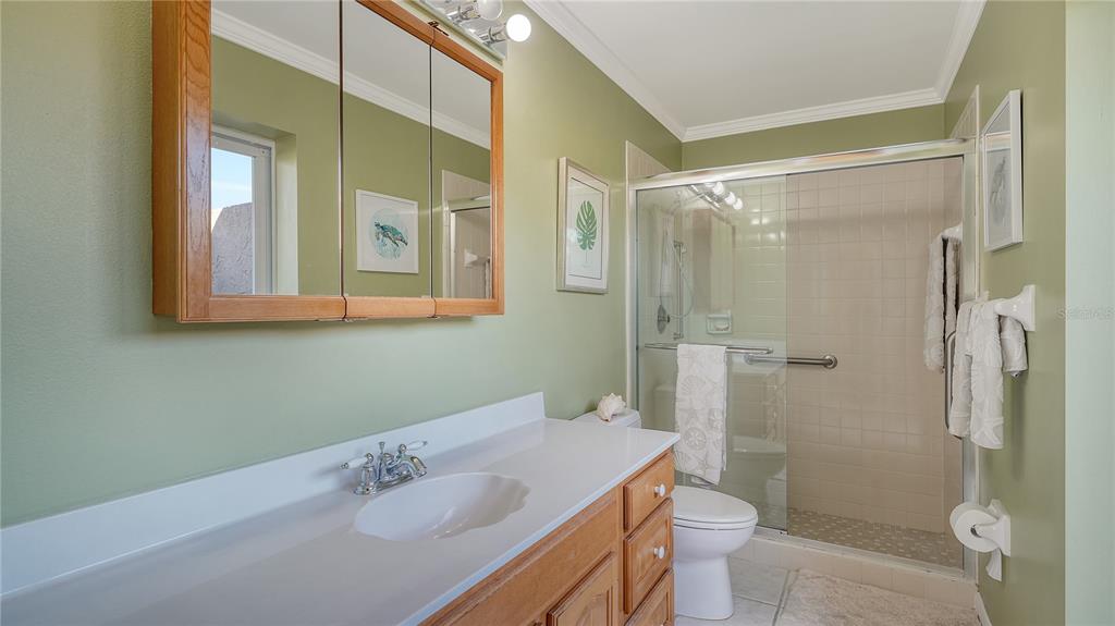 Bradenton, Florida, 34210, United States, 3 Bedrooms Bedrooms, ,2 BathroomsBathrooms,Residential,For Sale,1957049