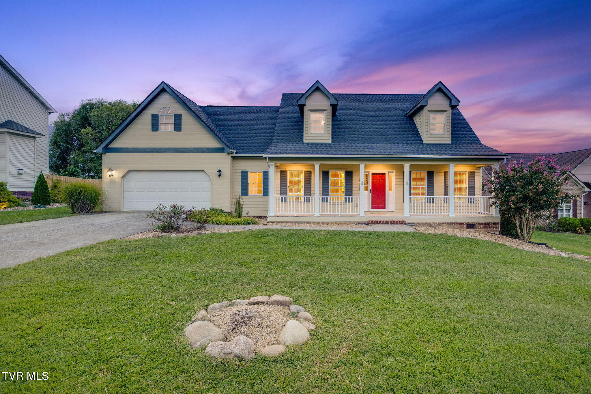 Gray, Tennessee, 37615, United States, 3 Bedrooms Bedrooms, ,4 BathroomsBathrooms,Residential,For Sale,1978151