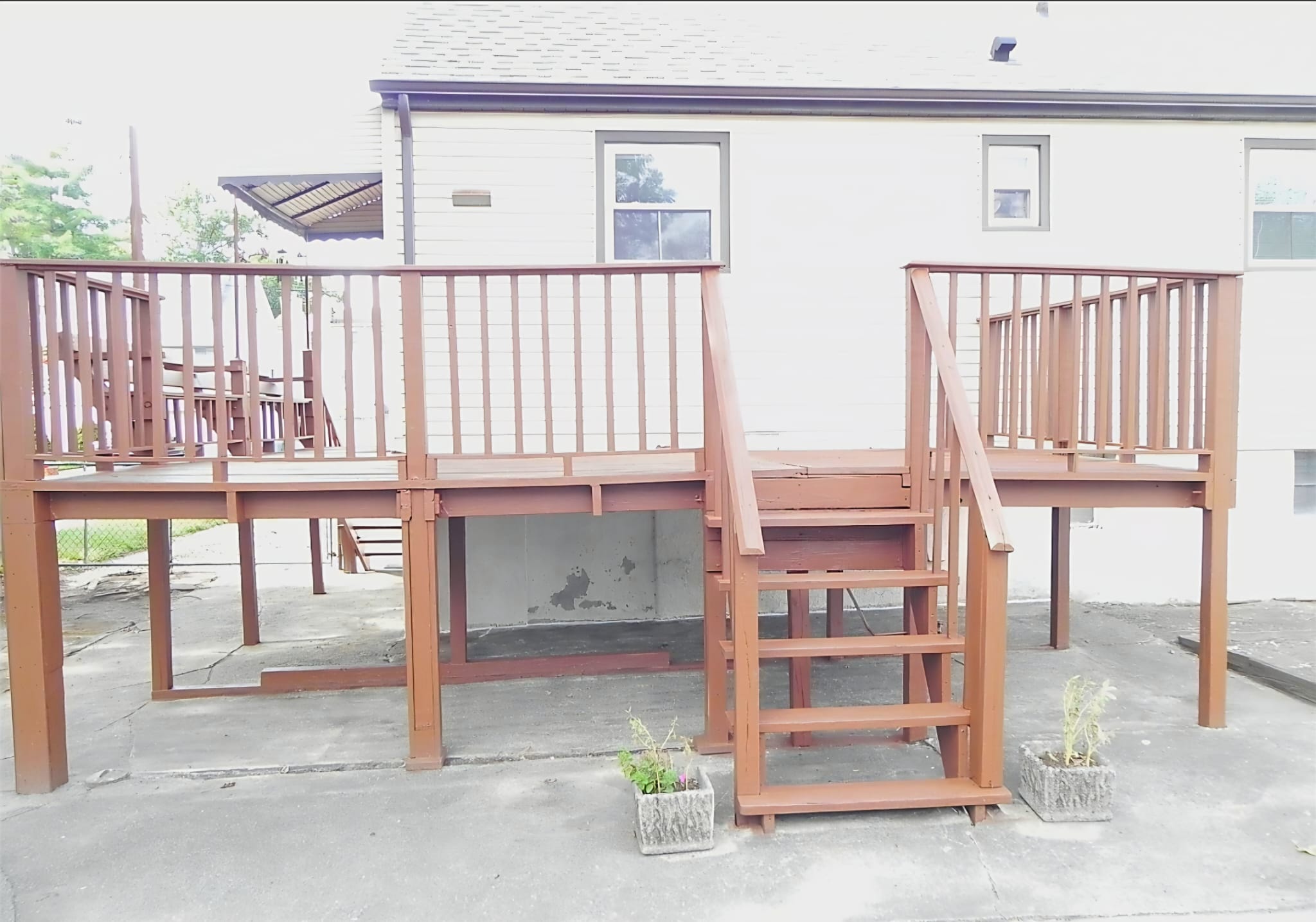 Little Ferry, New Jersey, 07643, United States, 4 Bedrooms Bedrooms, ,2 BathroomsBathrooms,Residential,For Sale,1975416