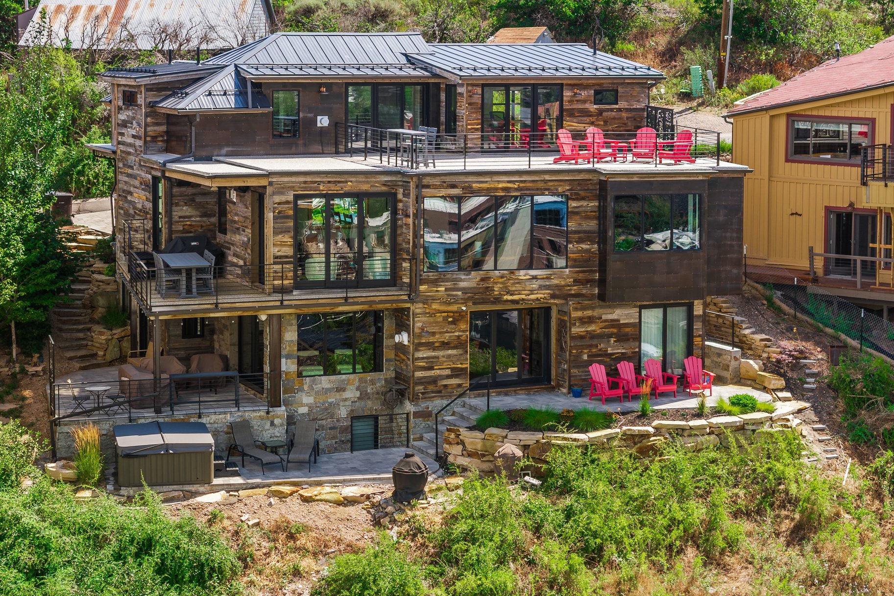  Mountain Modern Masterpiece with Sweeping Old Town and Ski Area Views - 物件實景